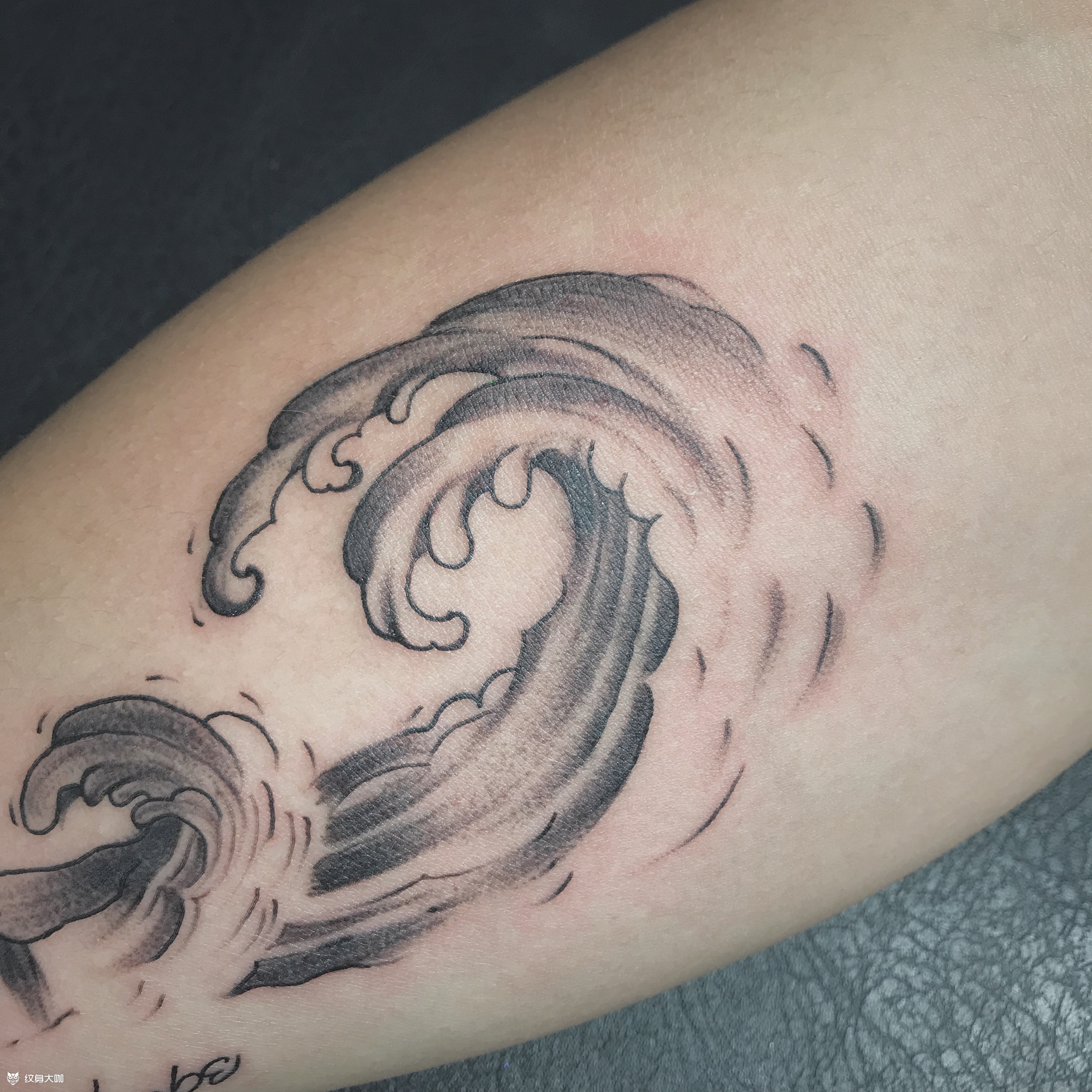 浪花_纹身图案手稿图片_陈兜兜的纹身作品集