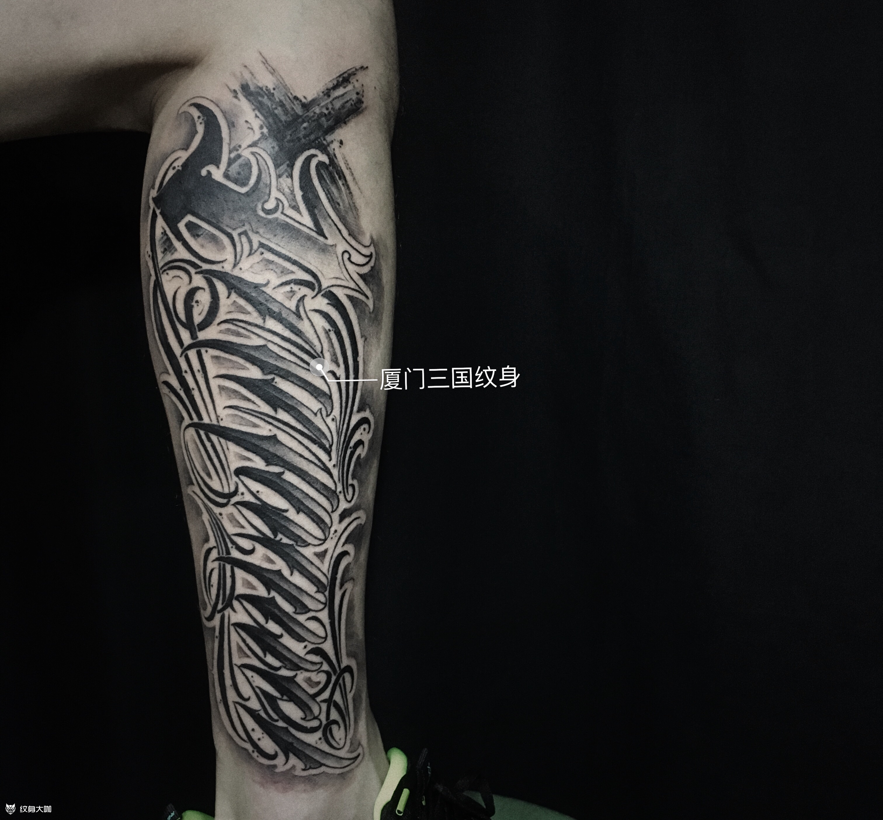 作品简介:"以马内利" 神与我同在