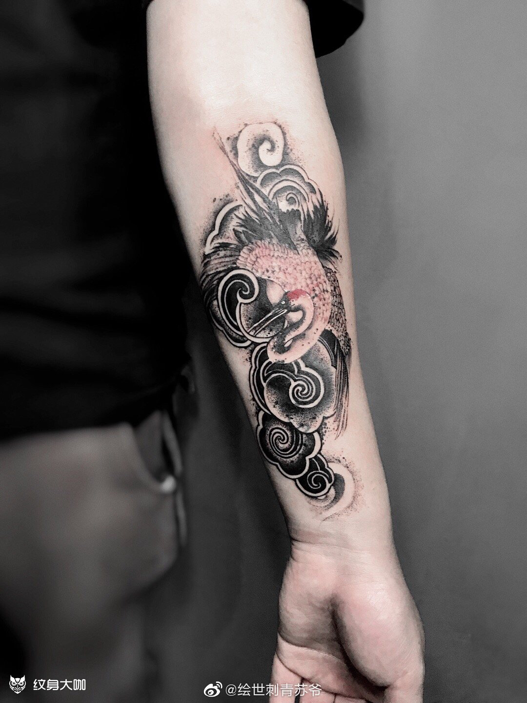 仙鹤遨游祥云_纹身图案手稿图片_苏曼的纹身作品集