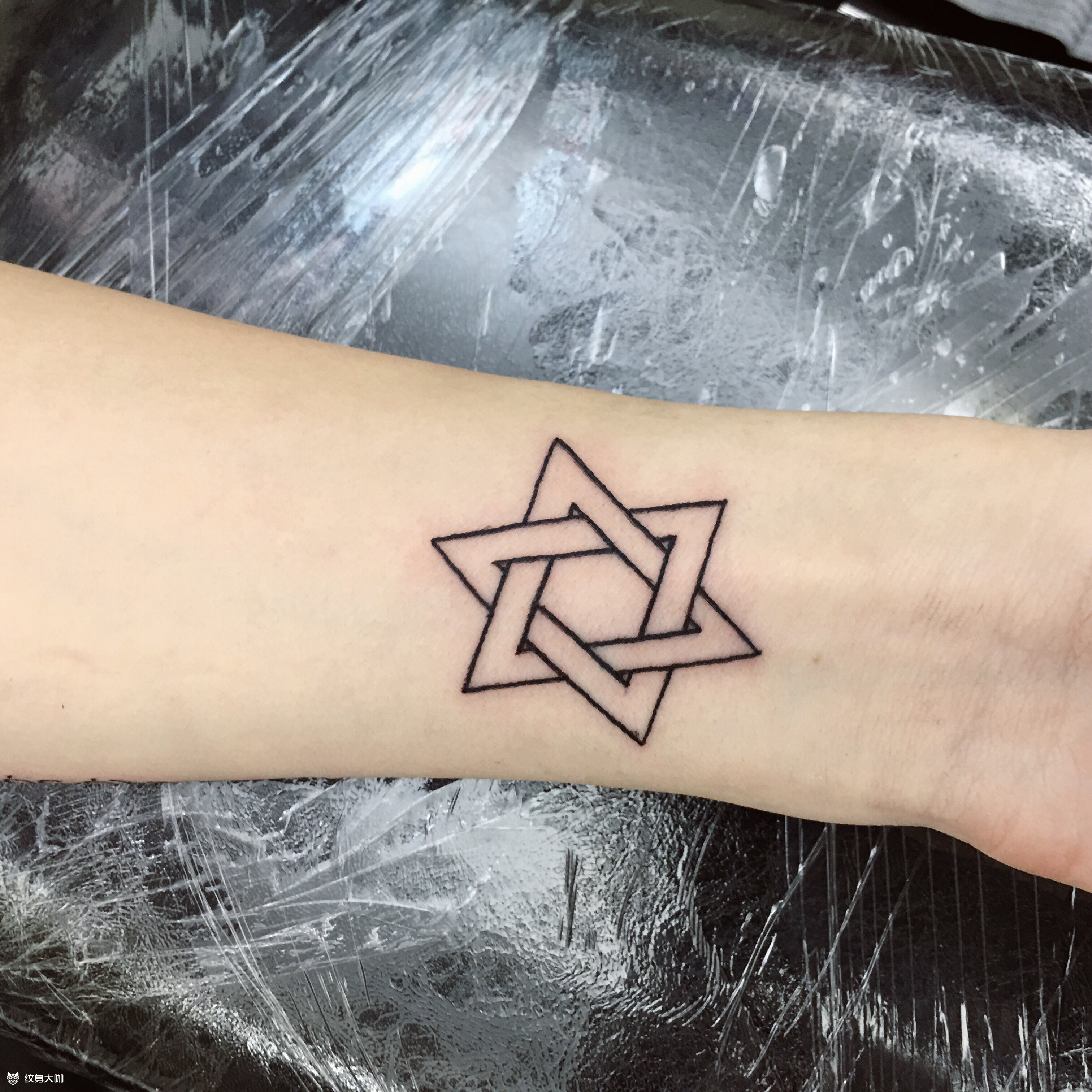六芒星_纹身图案手稿图片_x-mengy的纹身作品集