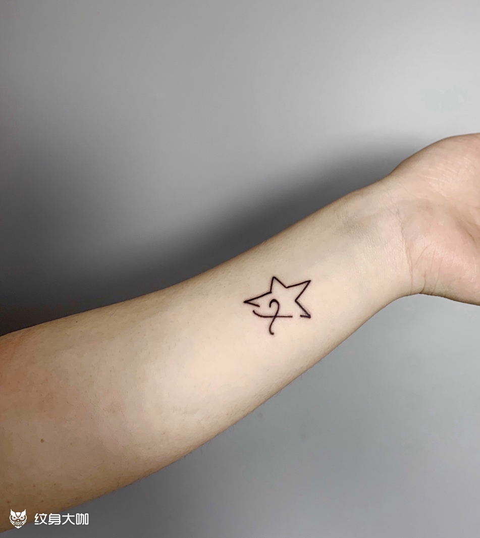 x五角星_纹身图案手稿图片_则灵的纹身作品集