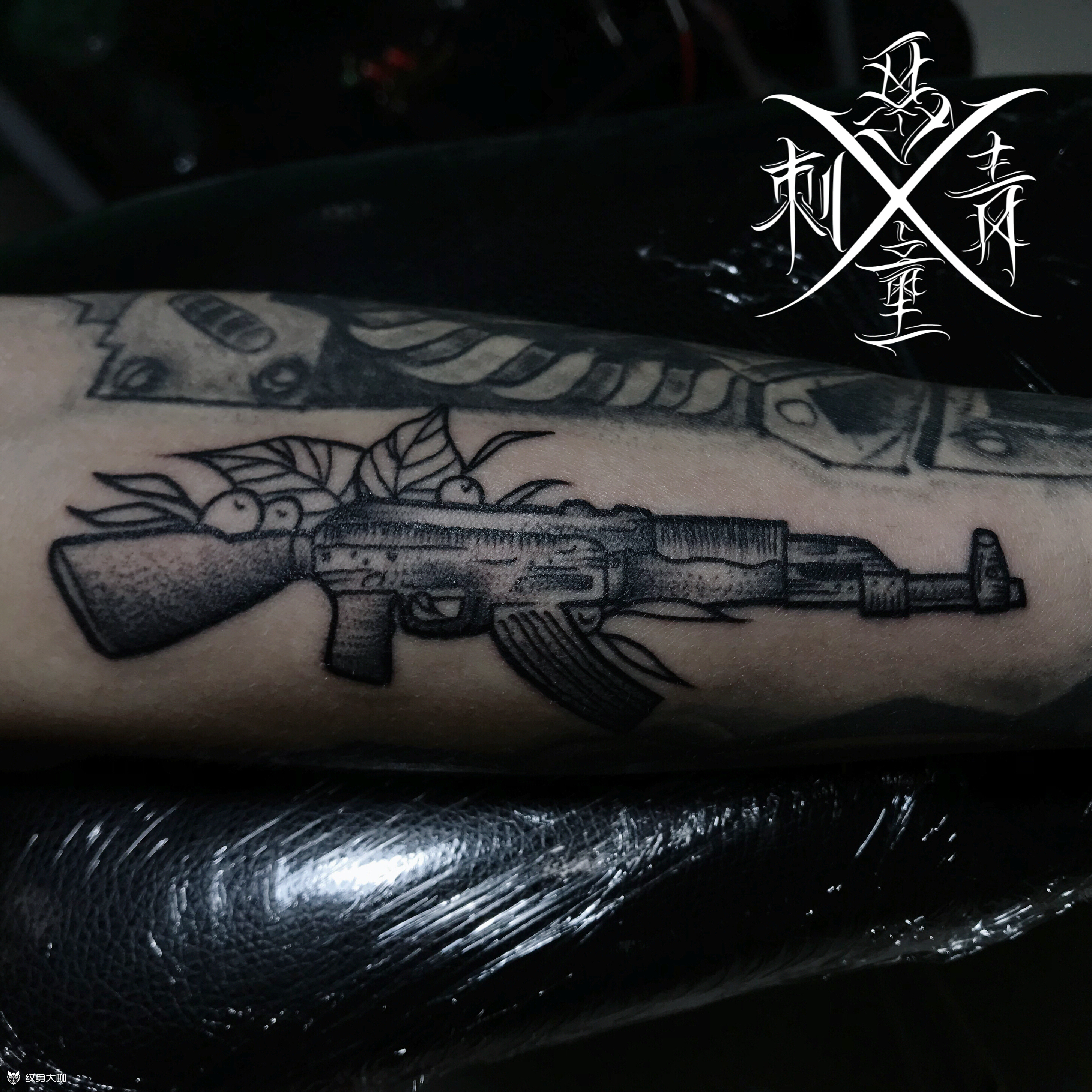 ak47_纹身图案手稿图片_恶童揸fit人的纹身作品集