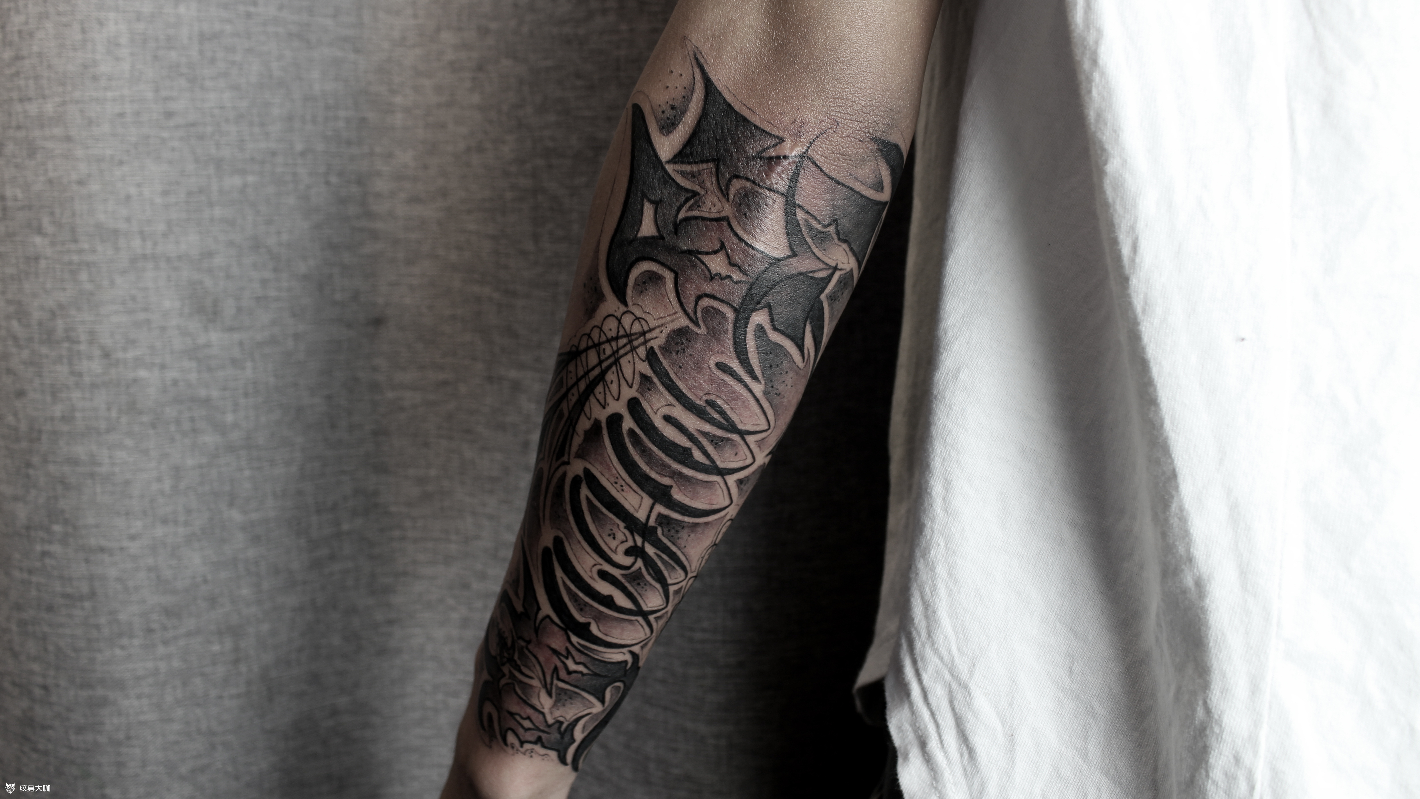 一家人的名字_纹身图案手稿图片_雕默的纹身作品集