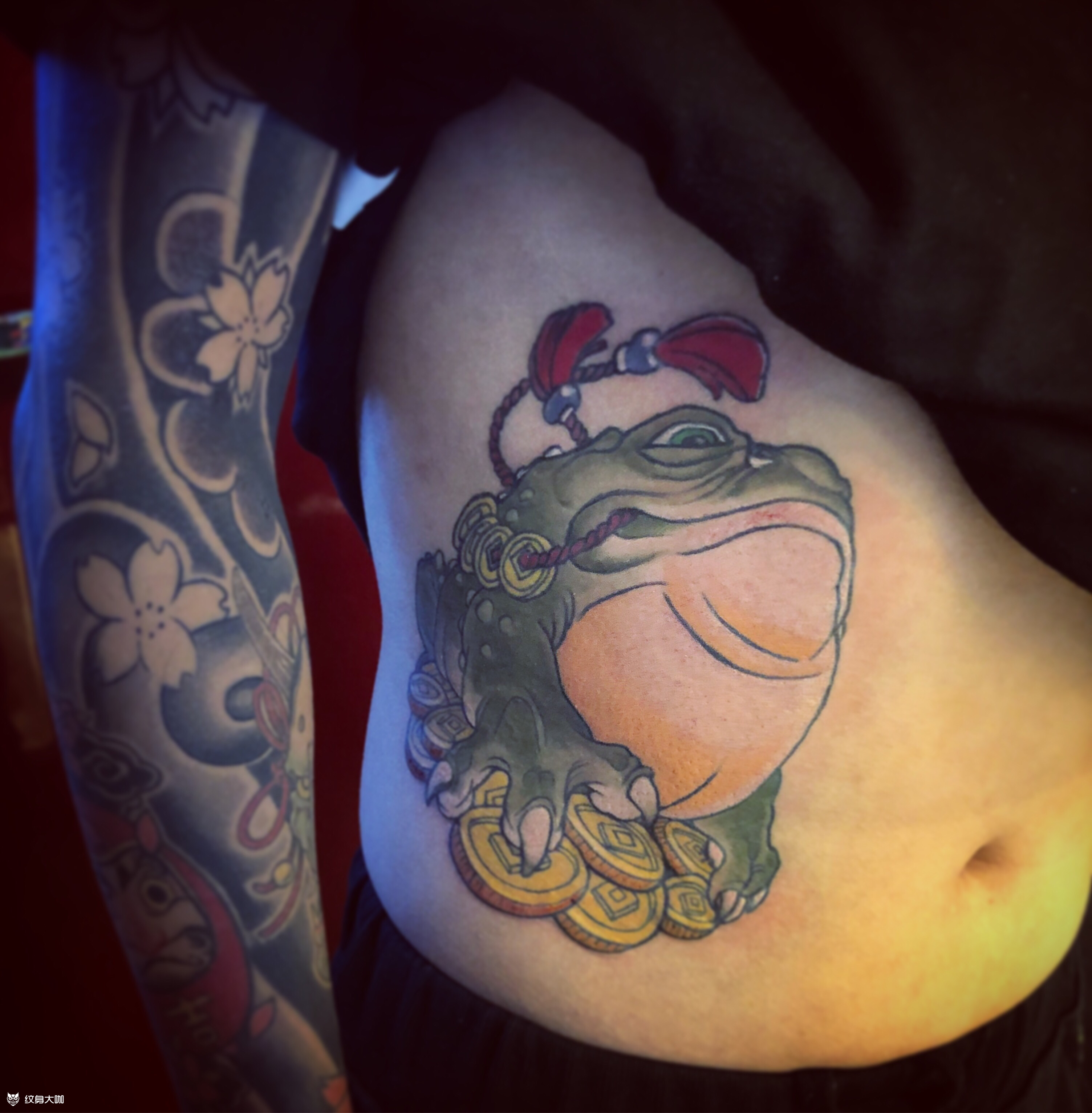 金蟾_纹身图案手稿图片_lamia的纹身作品集