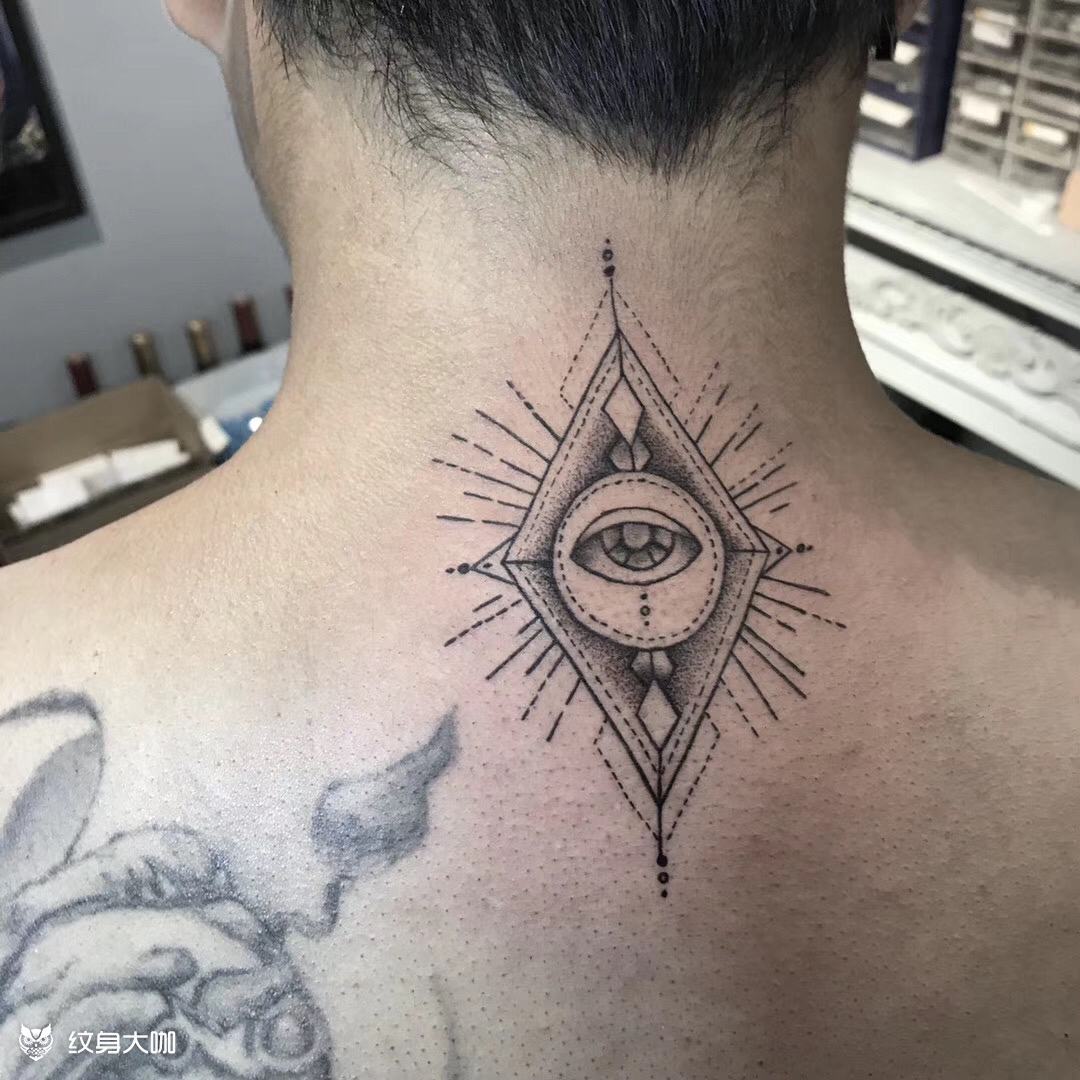 眼睛_纹身图案手稿图片_鬼墨的纹身作品集