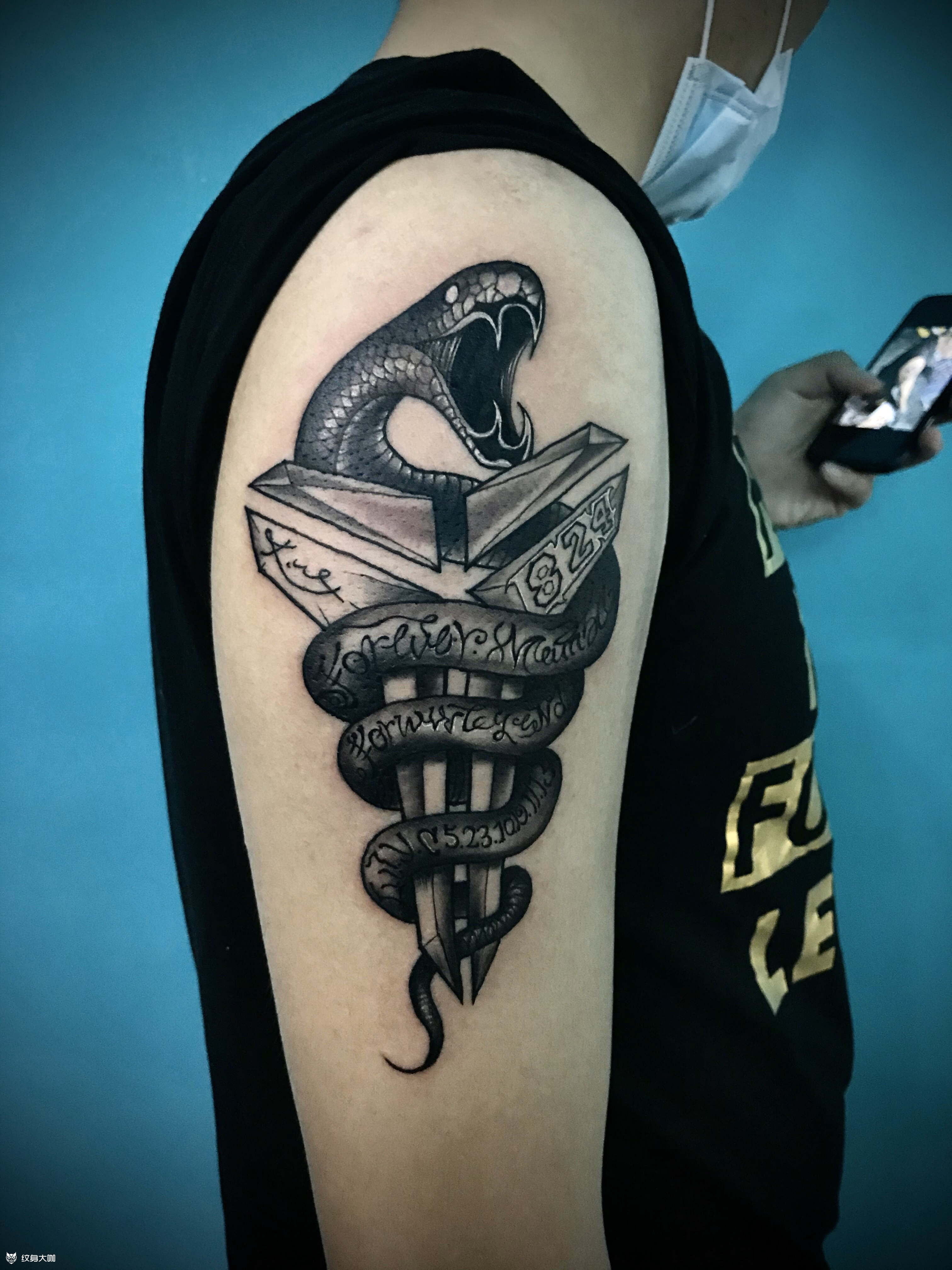 黑曼巴_纹身图案手稿图片_花儿的纹身作品集