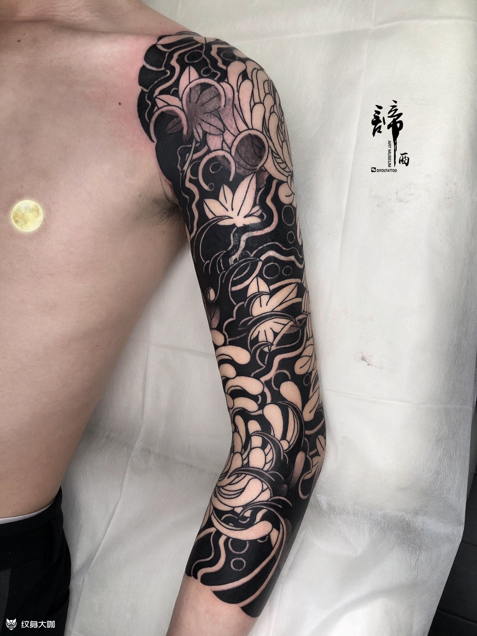 老传统七分袖花臂菊花枫叶