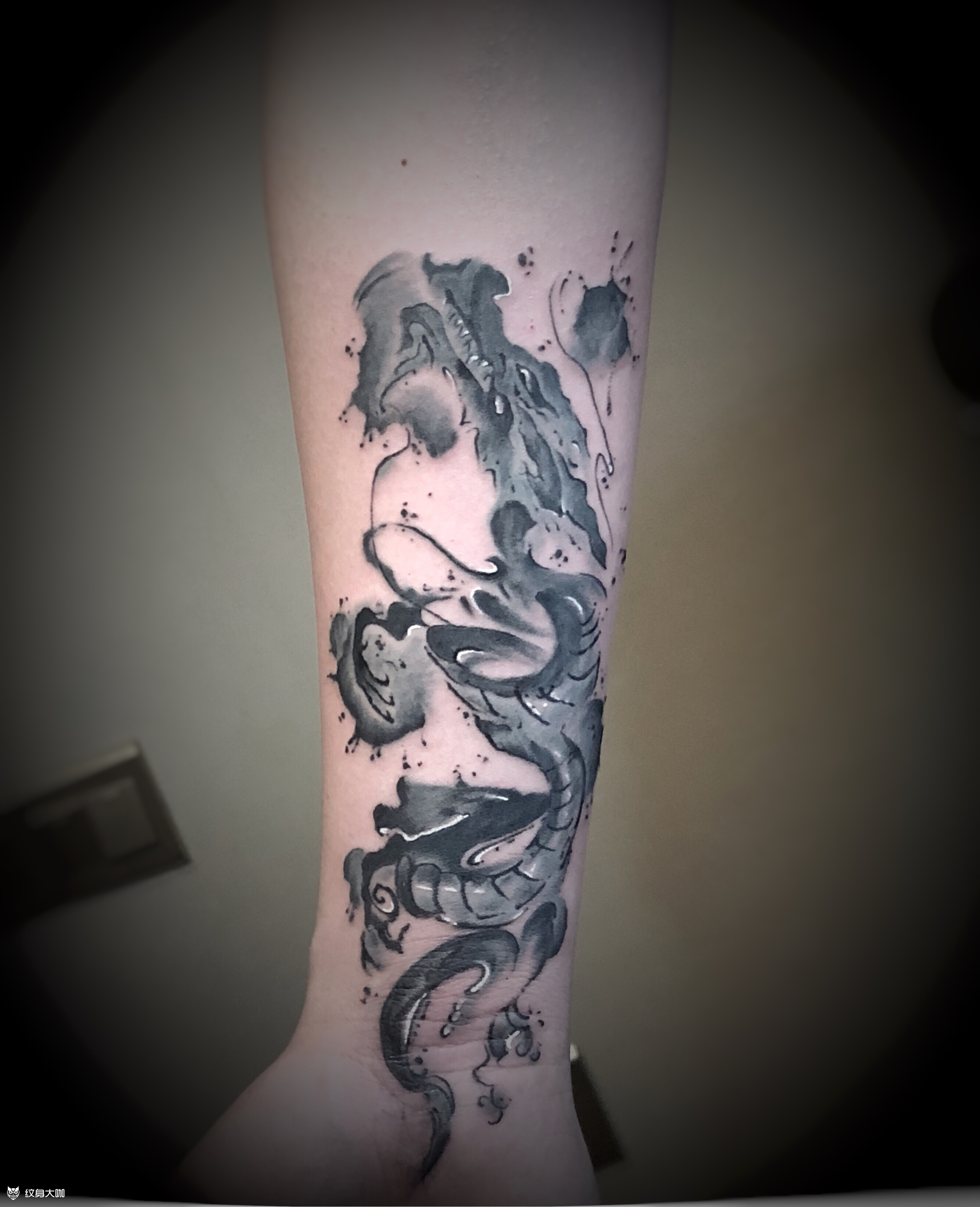 水墨龙_纹身图案手稿图片_峰子的纹身作品集