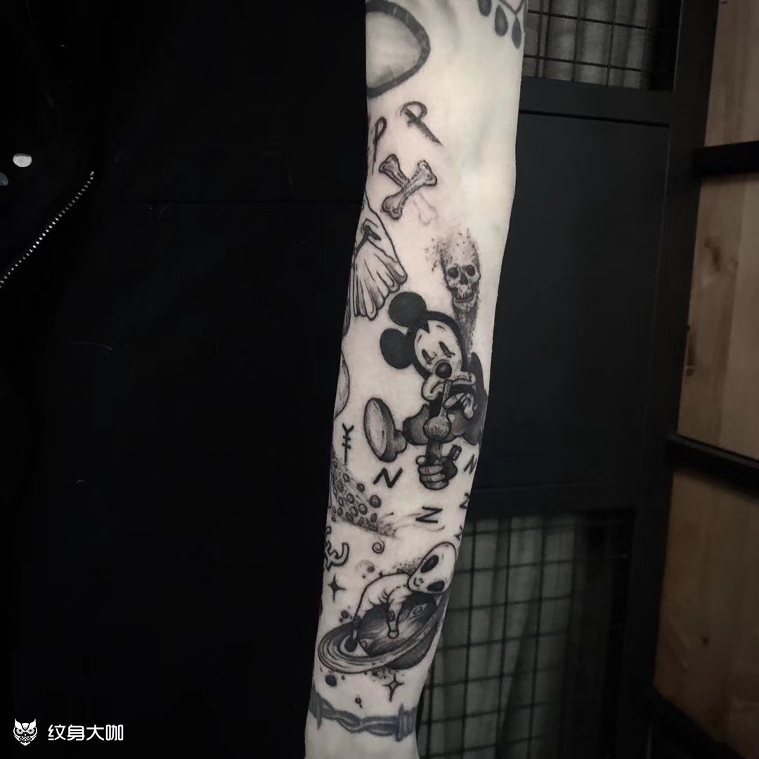 小图拼接花臂_纹身图案手稿图片_吴大丽的纹身作品集