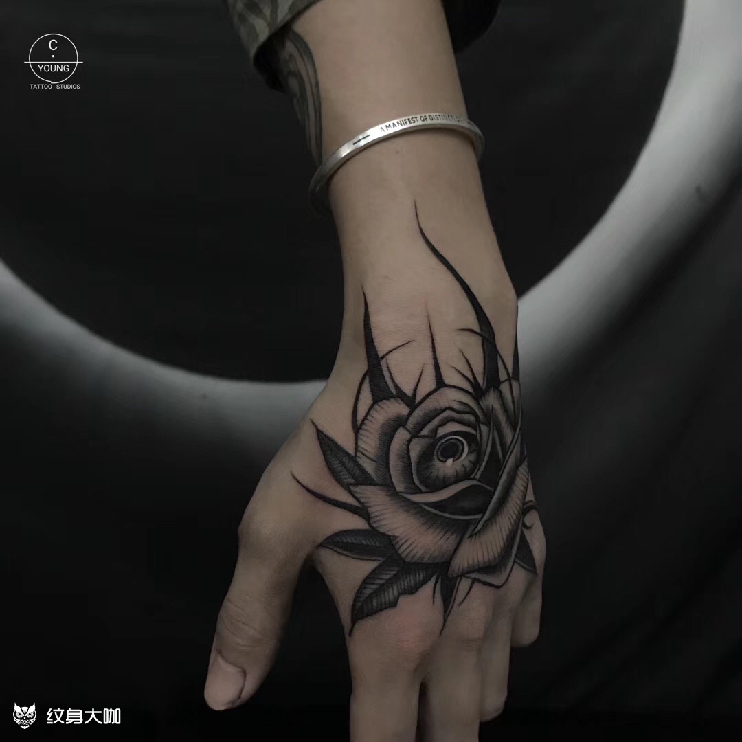 手花_纹身图案手稿图片_c_young的纹身作品集