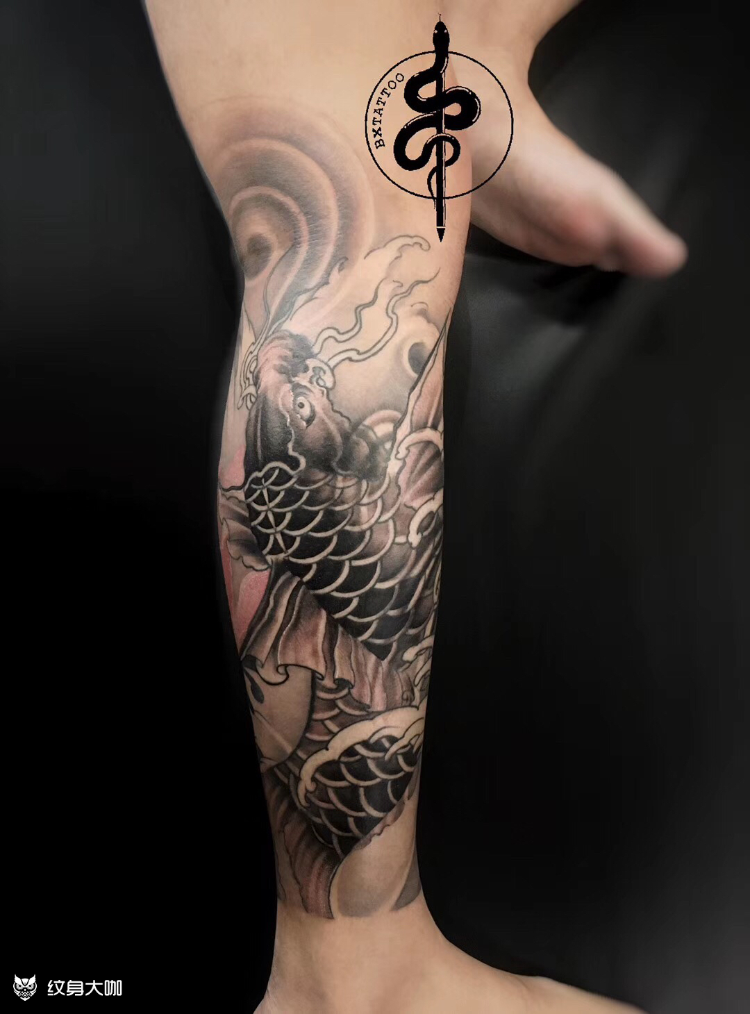 小腿鱼_纹身图案手稿图片_王冰昕的纹身作品集