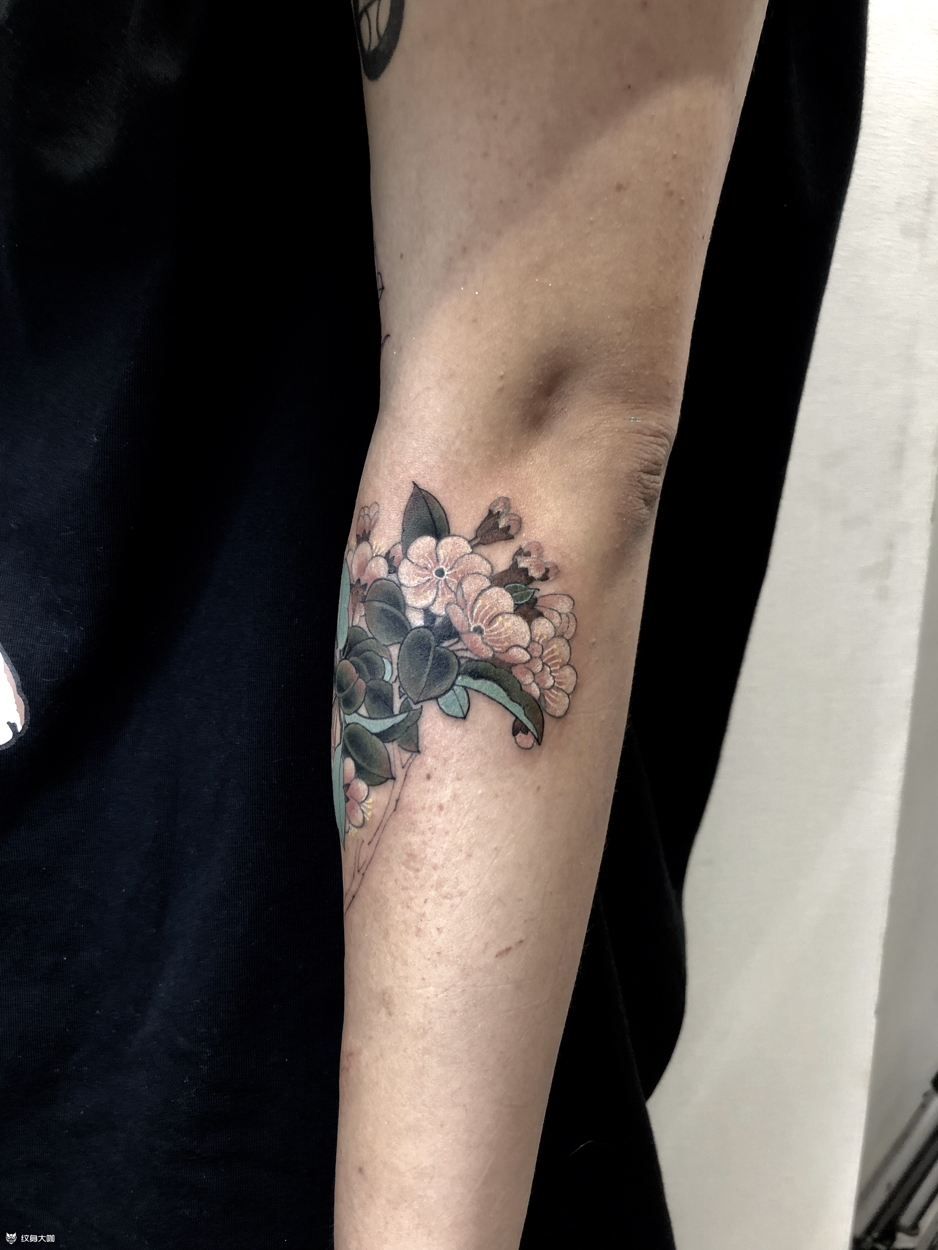 海棠花_纹身图案手稿图片_子木的纹身作品集