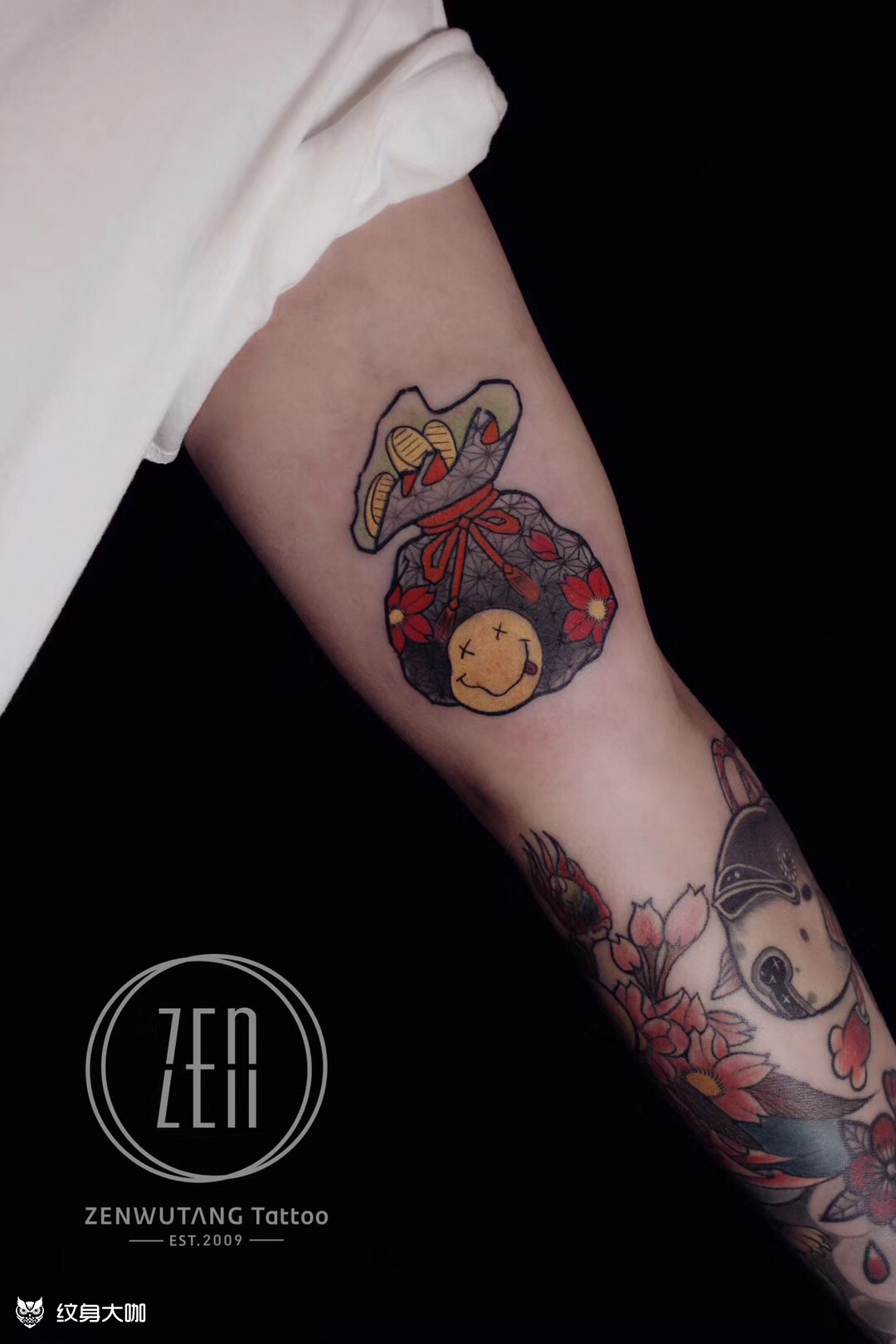 【大王·作品】招财钱袋上身90_纹身吧社区 - 纹身大咖