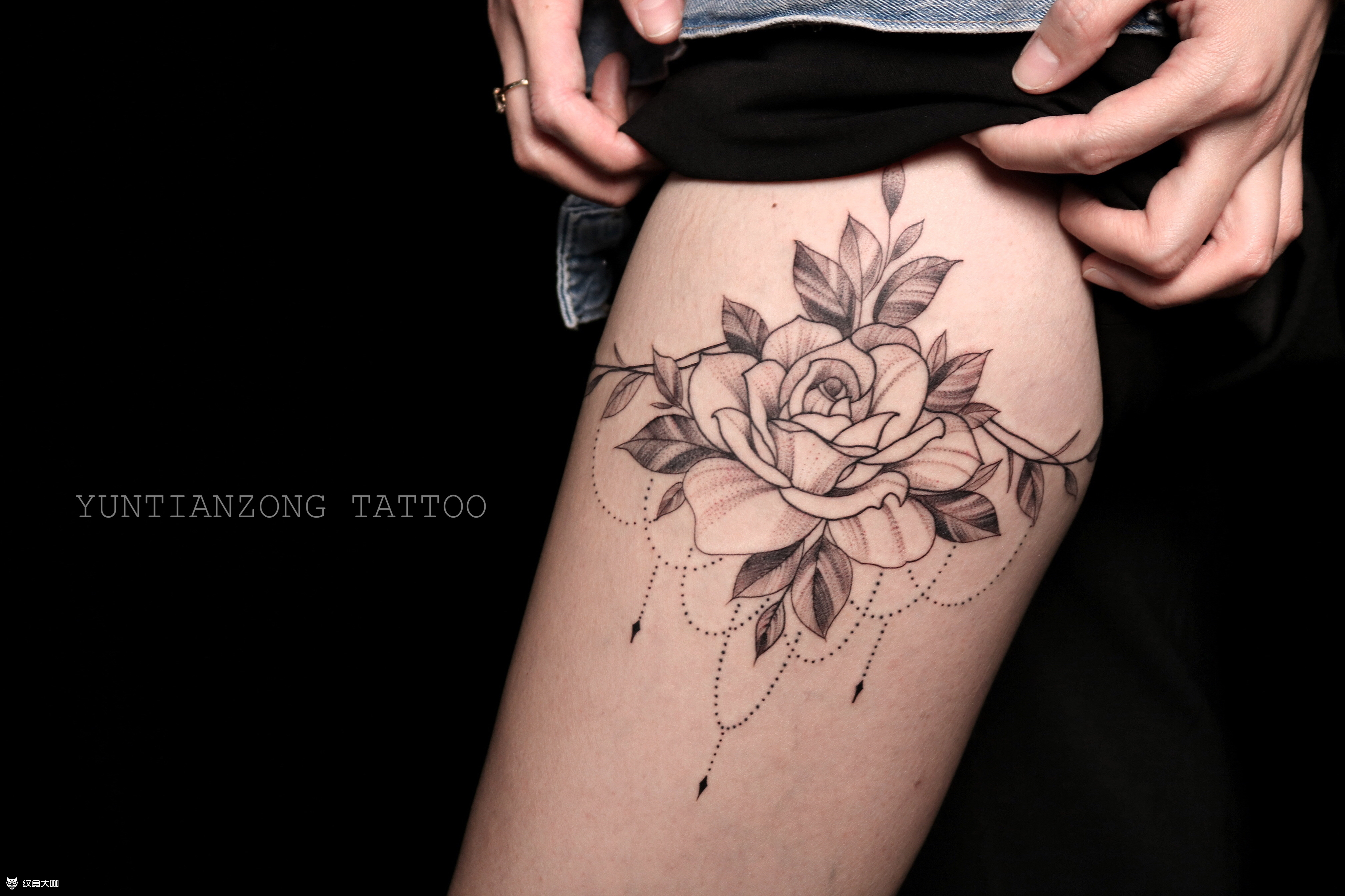 素花蕾丝腿环_纹身图案手稿图片_大林的纹身作品集