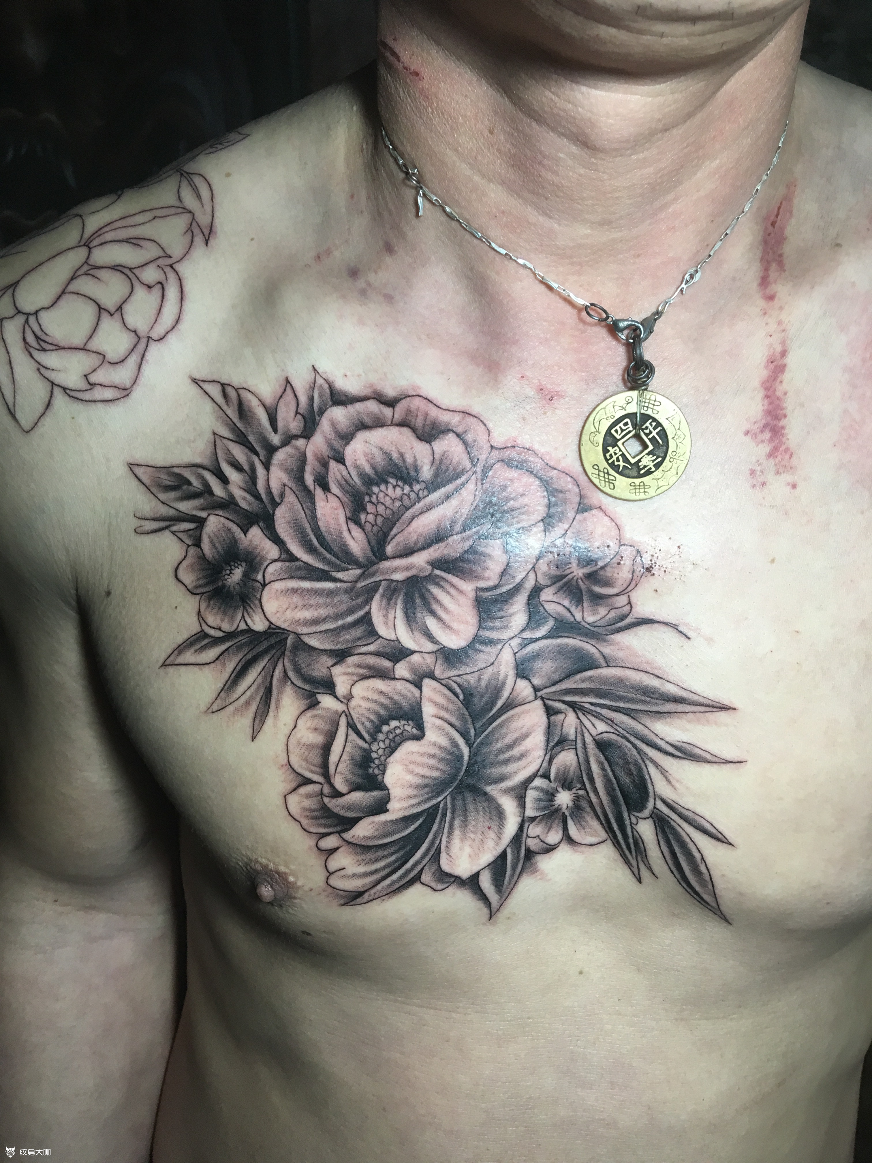 牡丹_纹身图案手稿图片_文鹏的纹身作品集