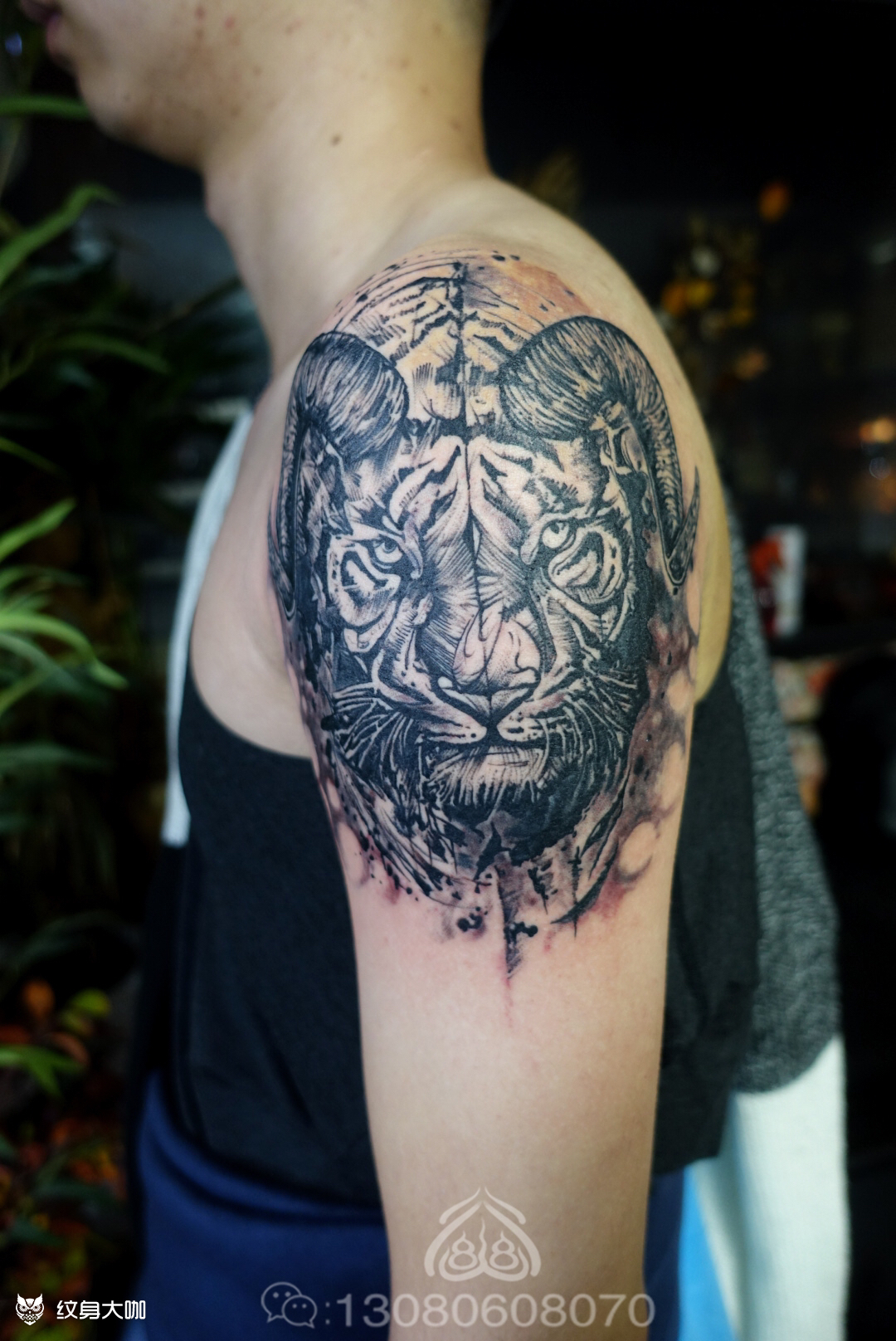 武汉大臂纹身男生纹身图案