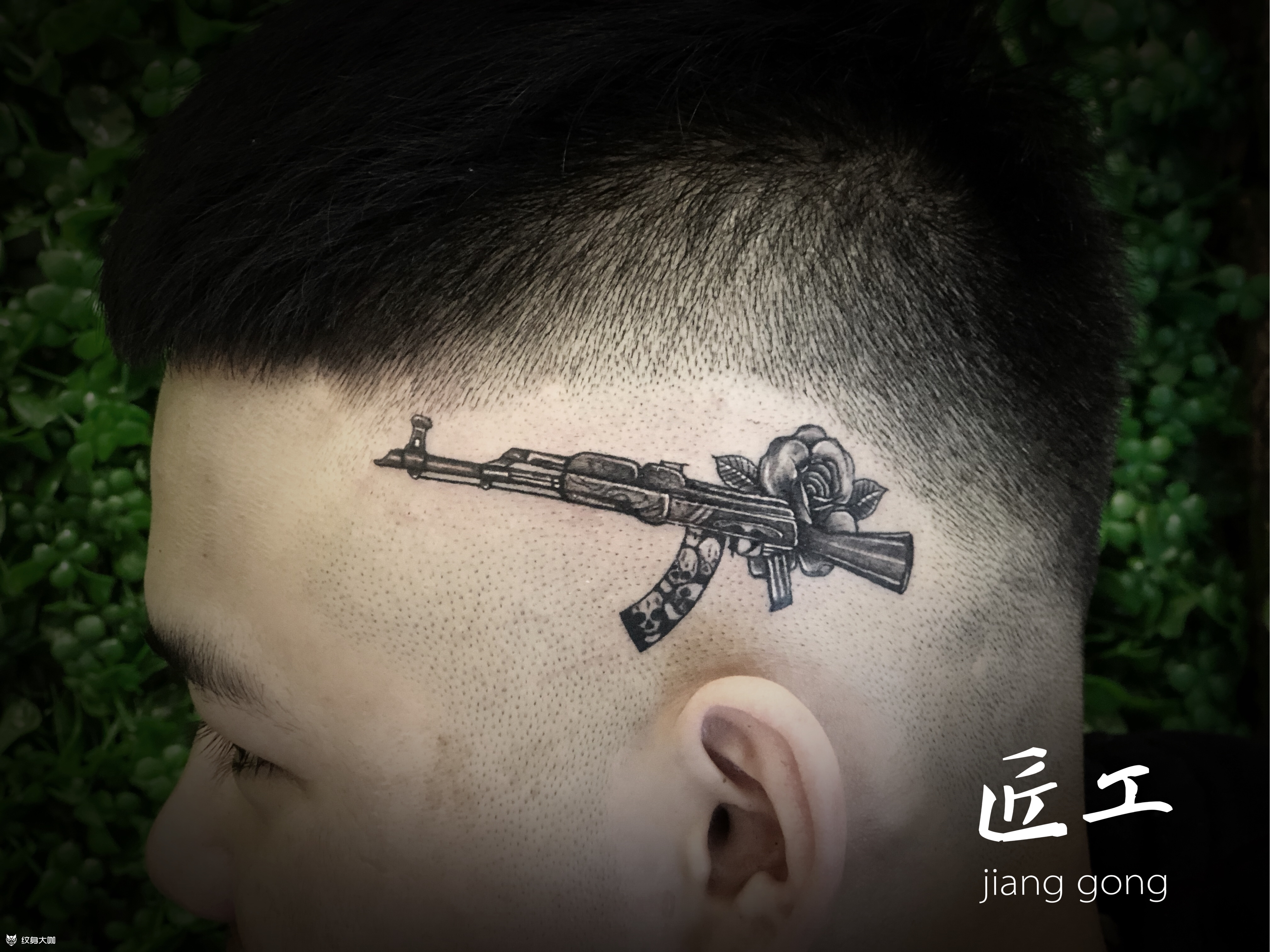 ak47_纹身图案手稿图片_贵阳匠工 巧巧的纹身作品集