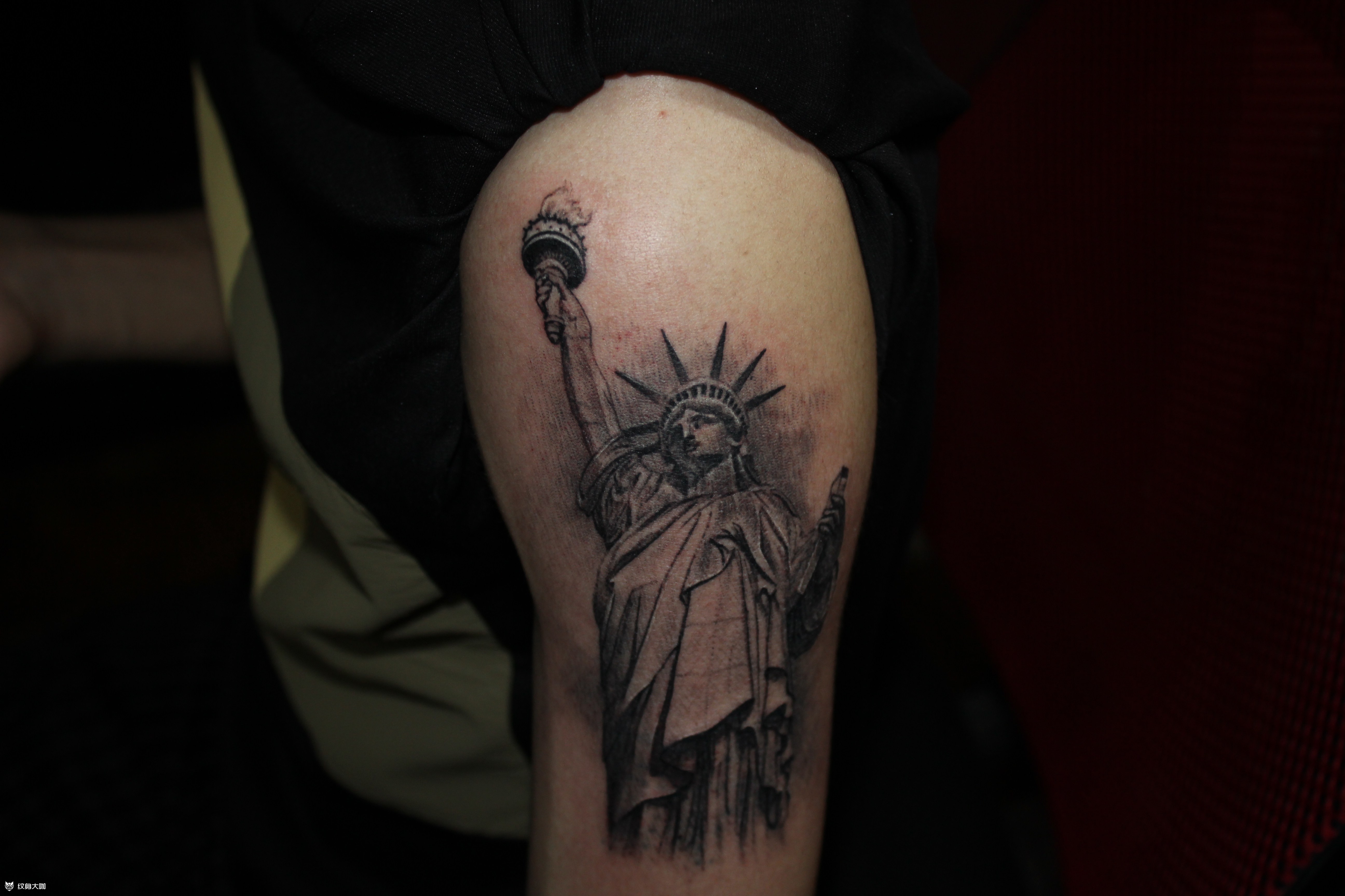 代表自由的纹身 独立图片