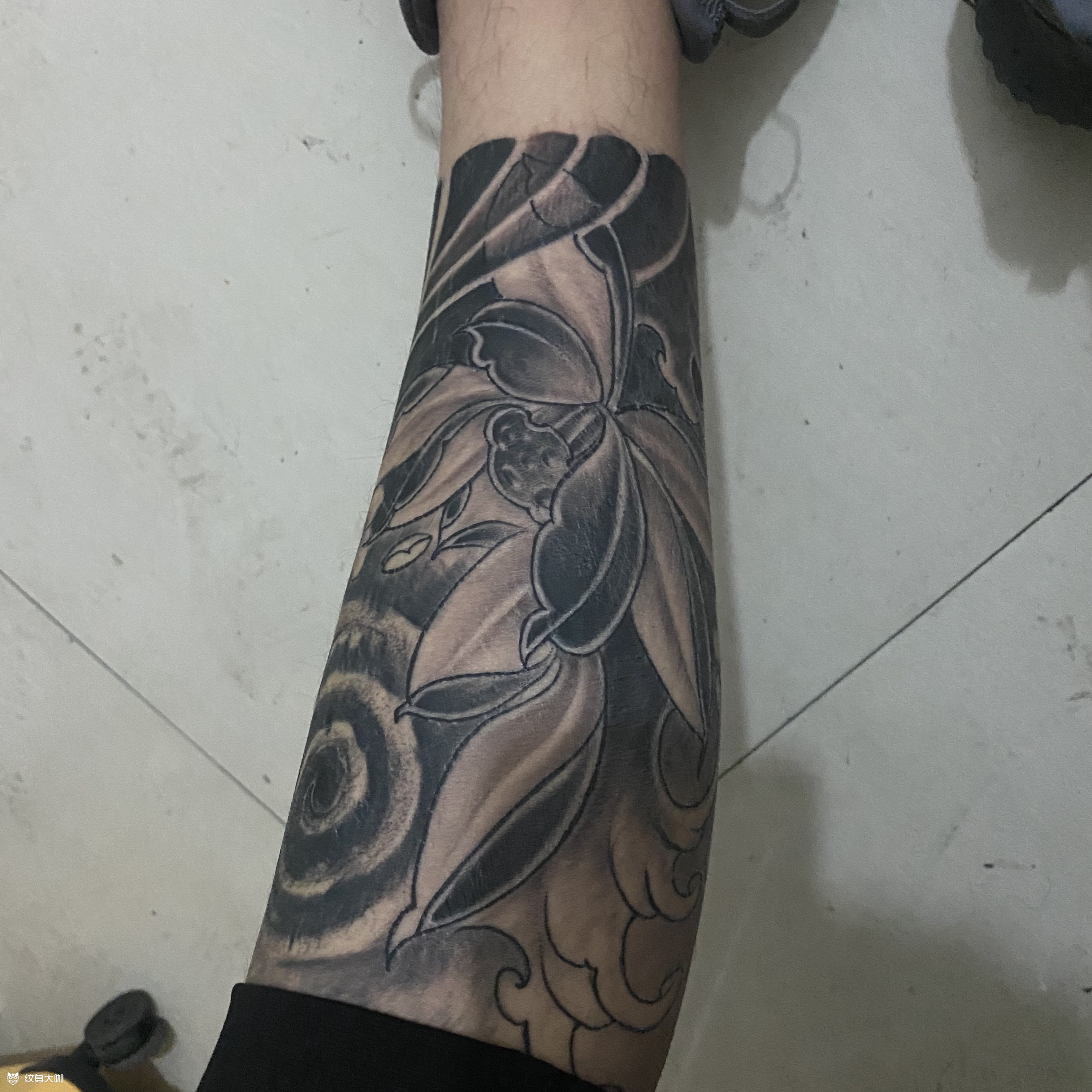 一千块钱的纹身兄弟们还行吧