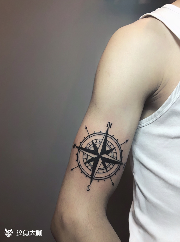 指南针_纹身图案手稿图片_大安的纹身作品集