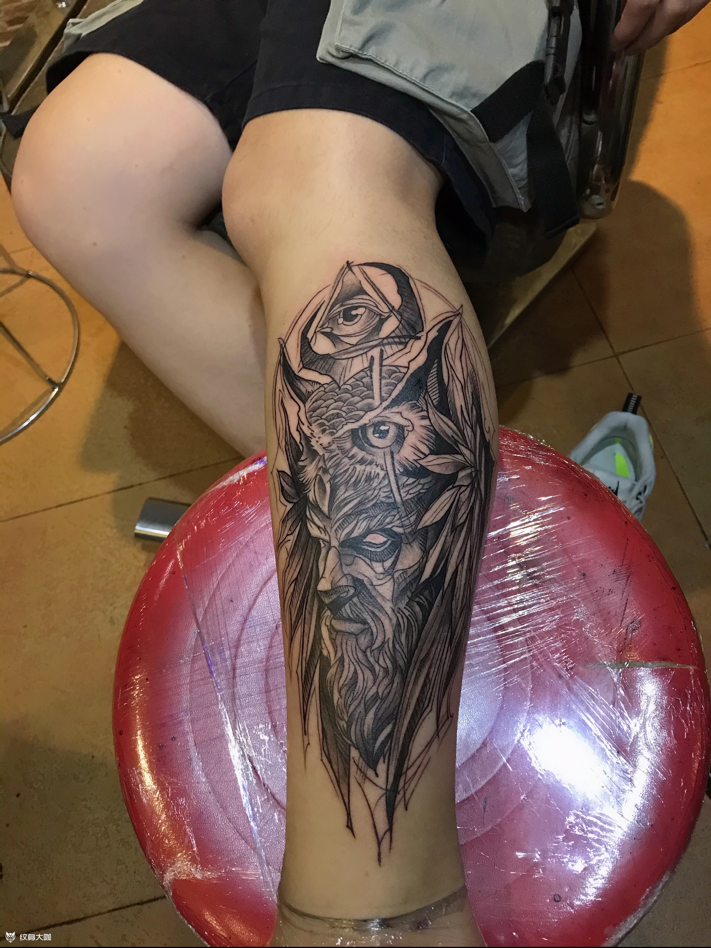 小腿_纹身图案手稿图片_佛山九纹龙啊俊的纹身作品集