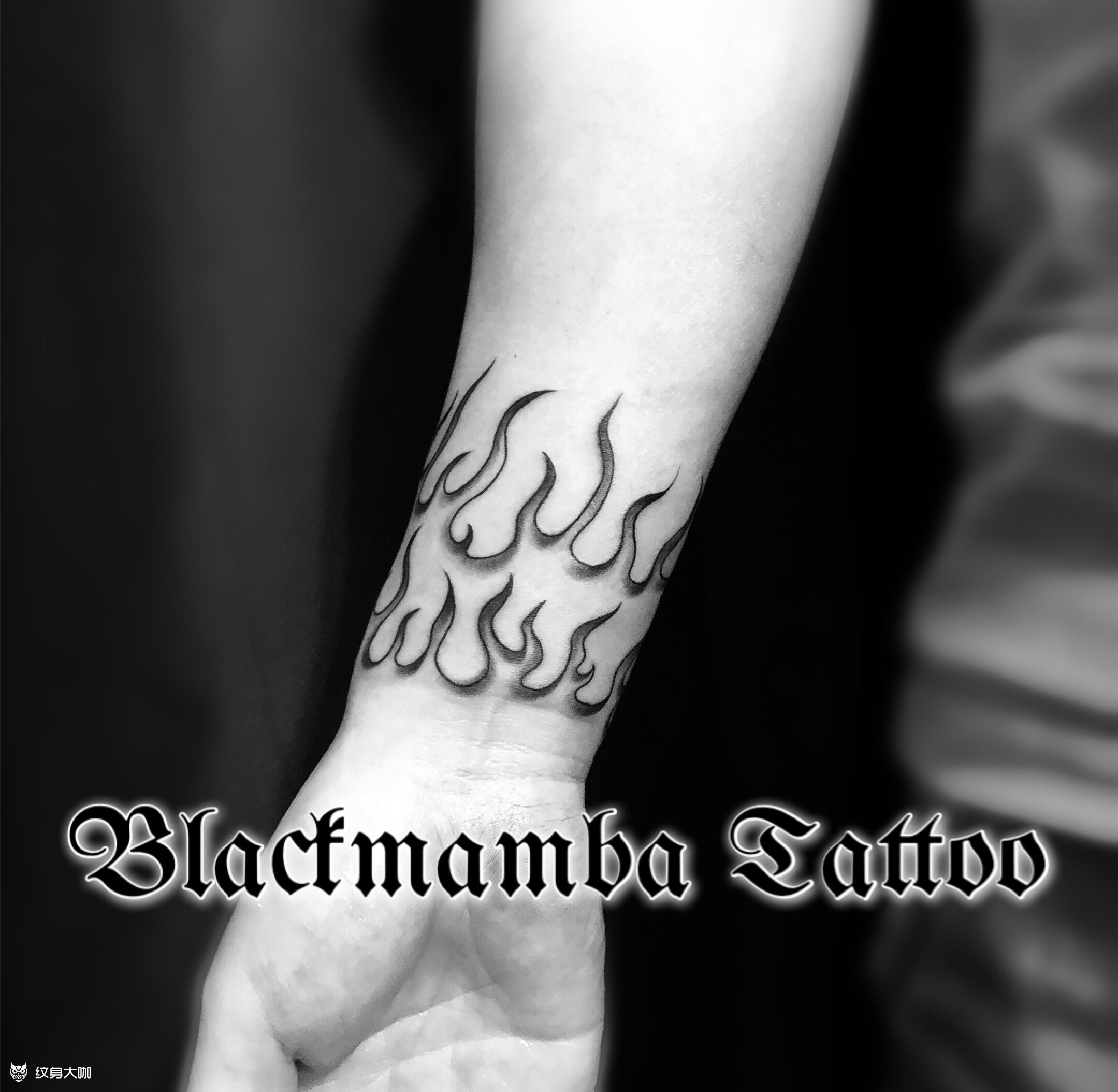 臂环～火_纹身图案手稿图片_王梦媛的纹身作品集