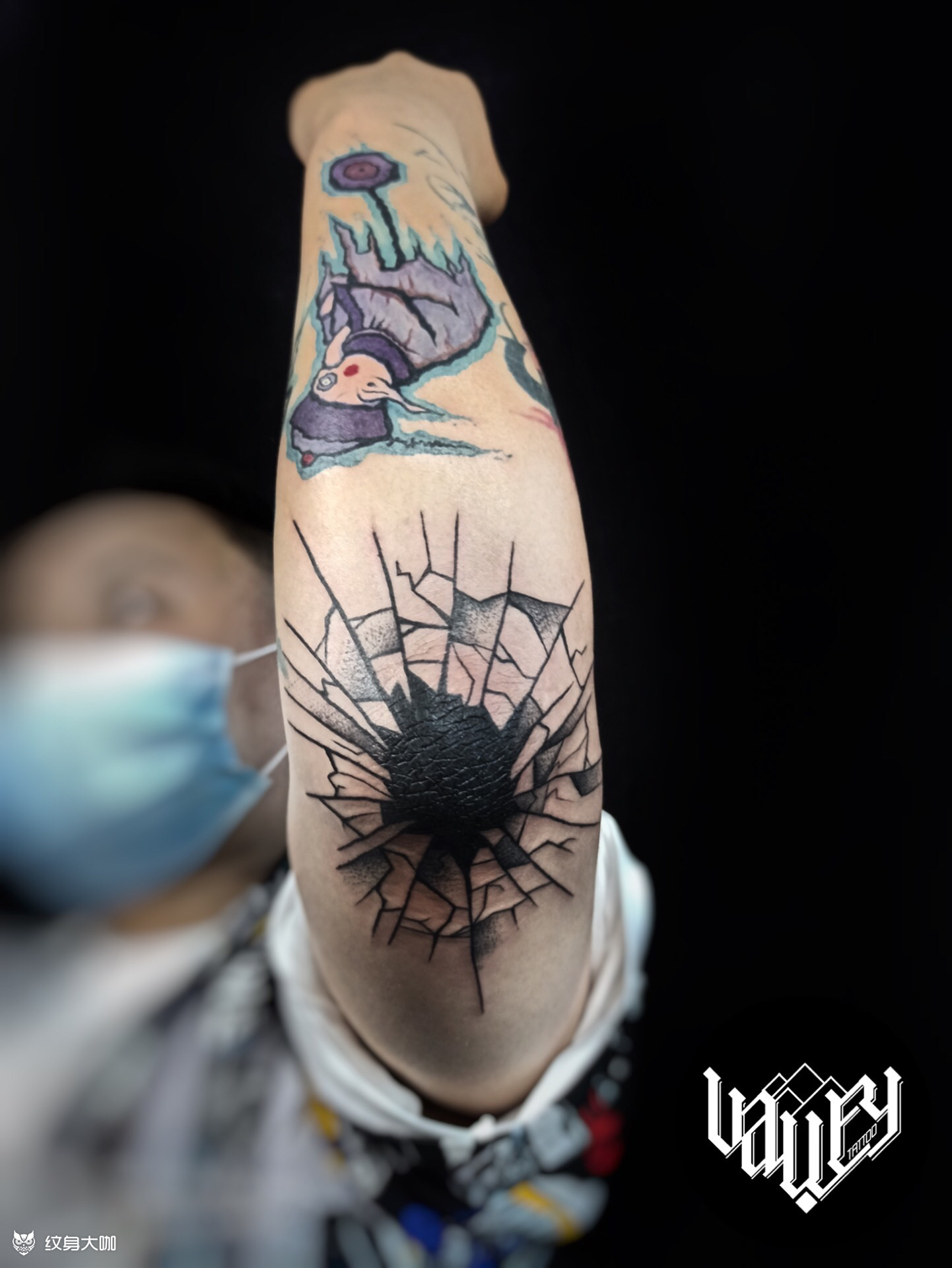 玻璃碎片_纹身图案手稿图片_山谷tattoo的纹身作品集
