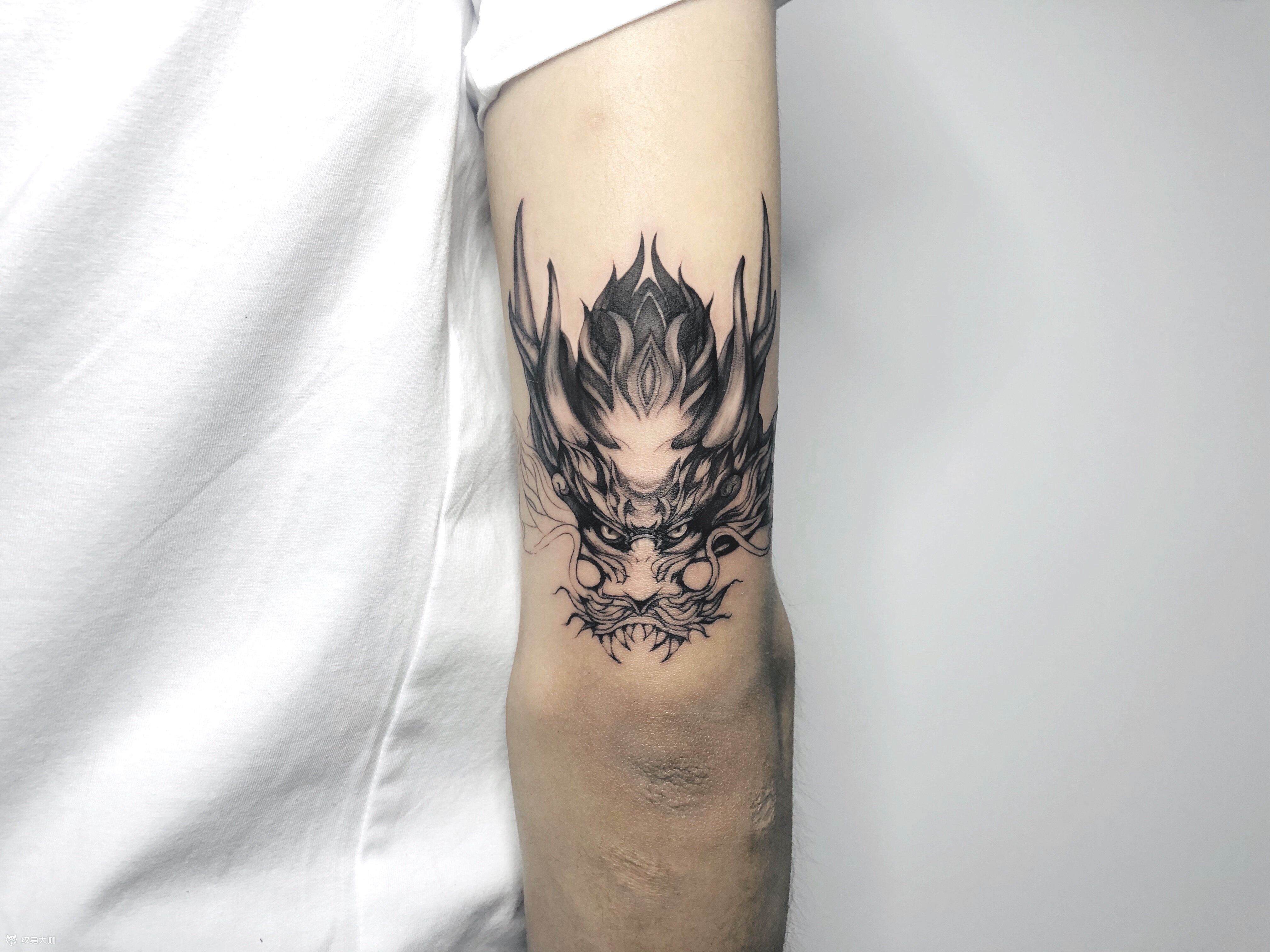 龙头臂环_纹身图案手稿图片_炁-无的纹身作品集