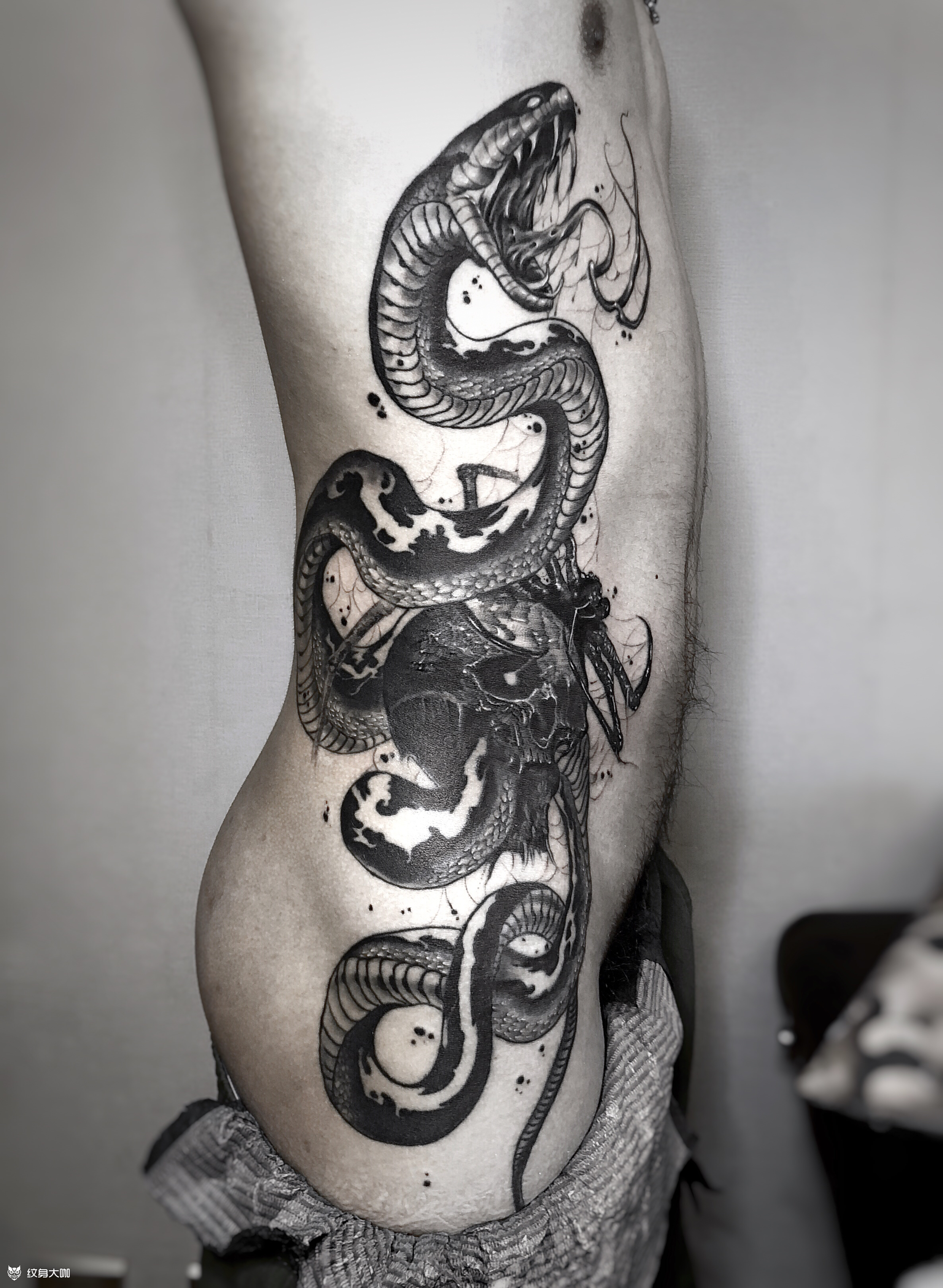 暗黑 大蛇_纹身图案手稿图片_浩峰的纹身作品集