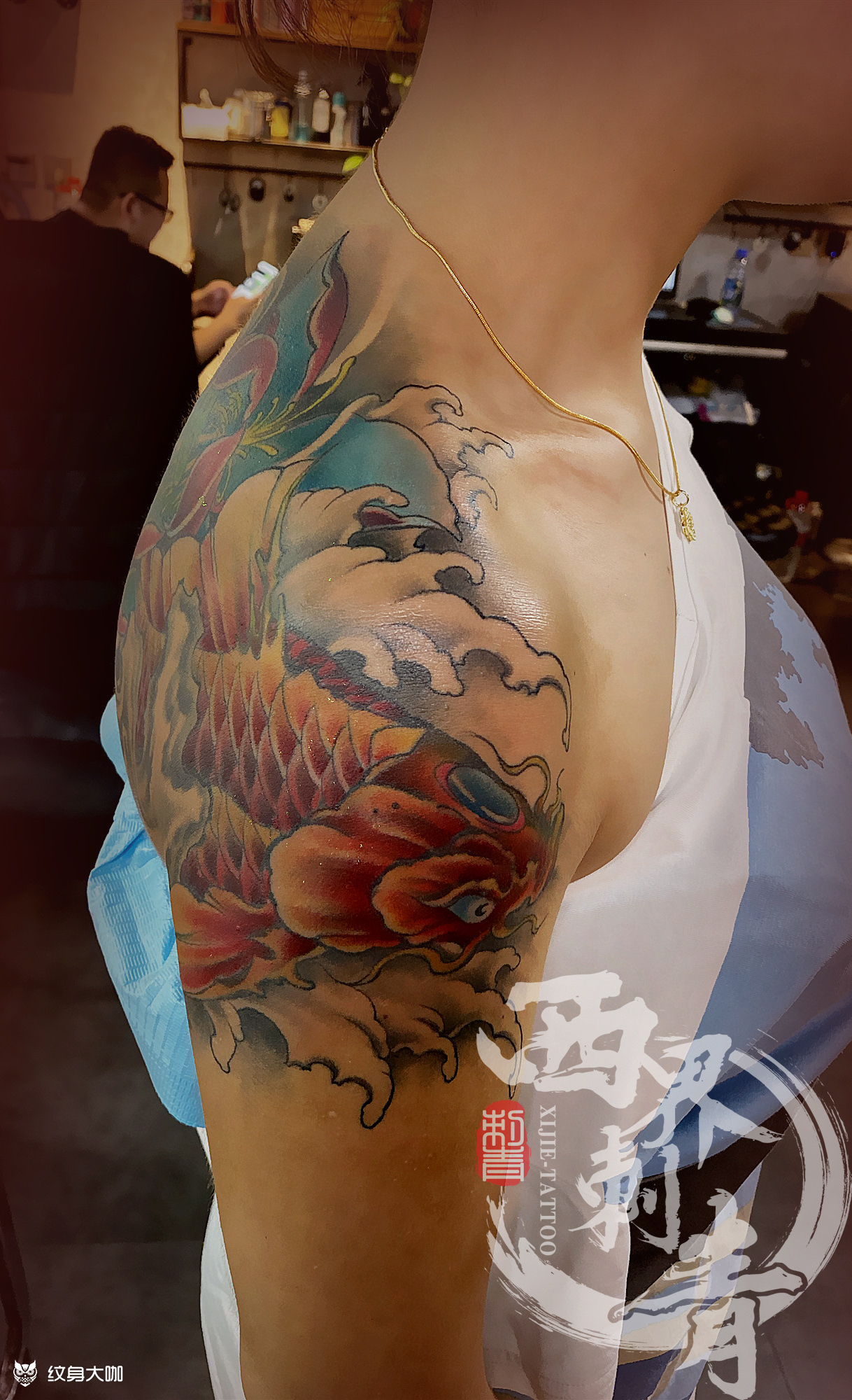 彩色鲤鱼遮盖_纹身图案手稿图片_燕郊西界的纹身作品集