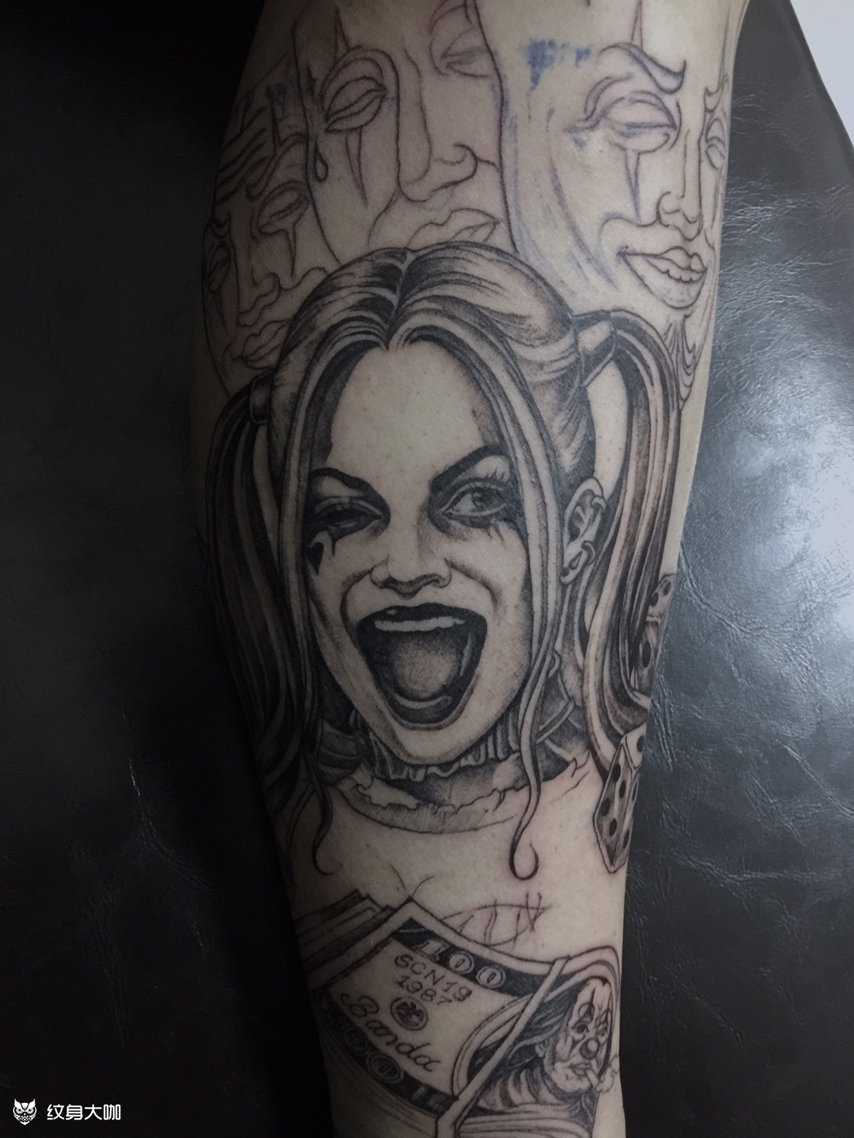 小丑女和面具_纹身图案手稿图片_十三的纹身作品集