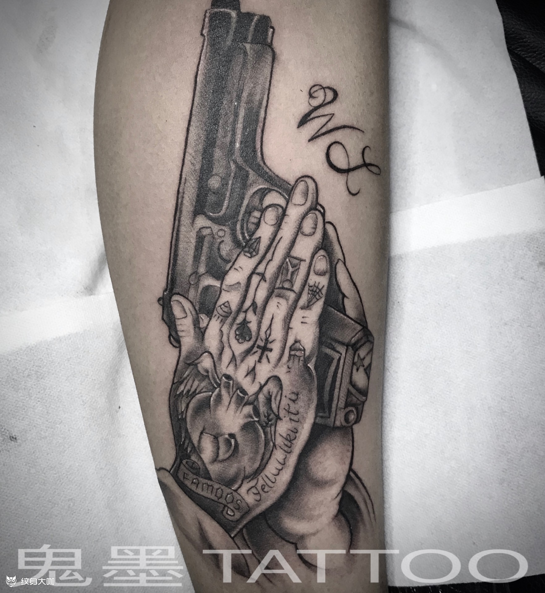 上帝之手_纹身图案手稿图片_black-hs的纹身作品集
