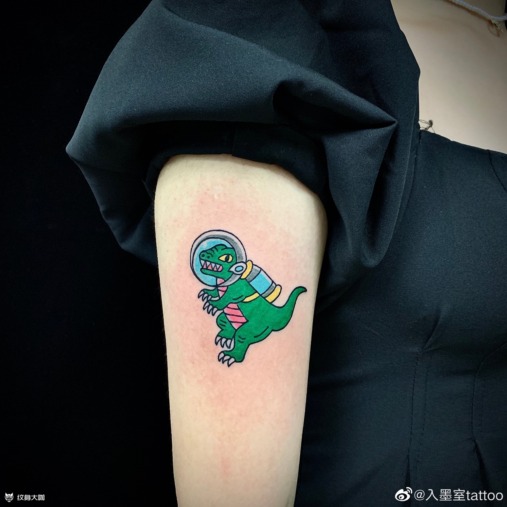 小恐龙_纹身图案手稿图片_陈传杰的纹身作品集