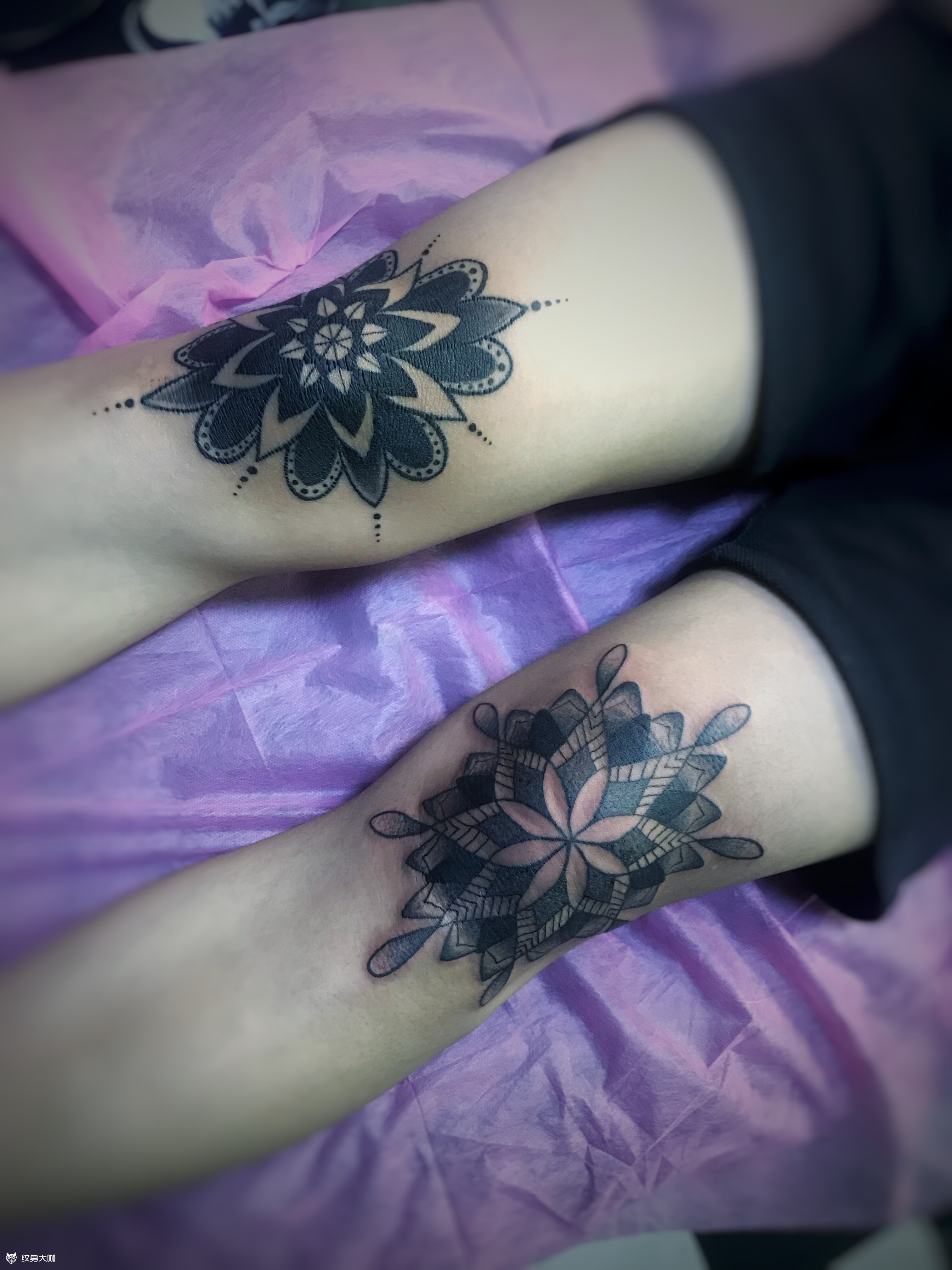 双膝盖_纹身图案手稿图片_向宇的纹身作品集