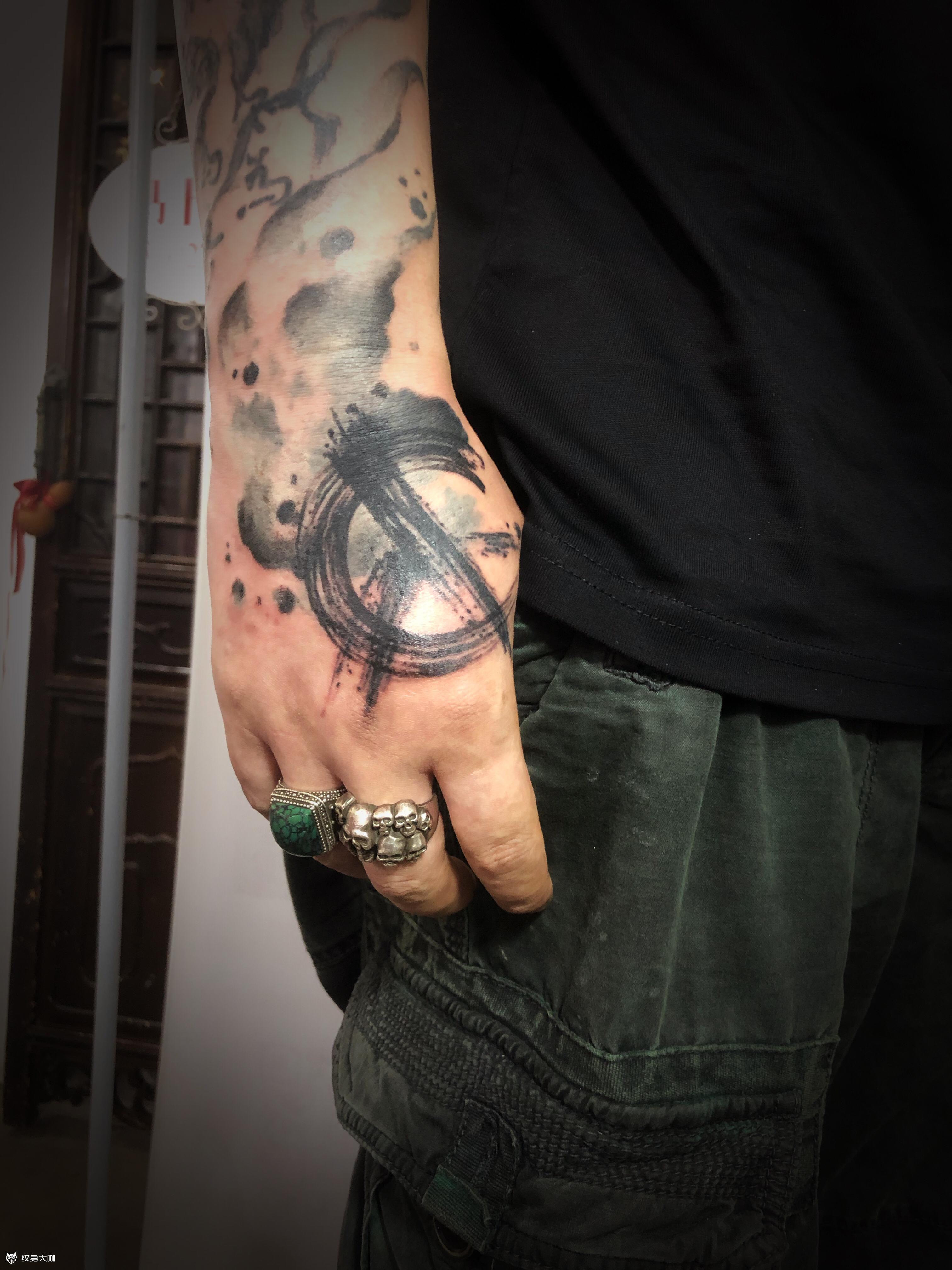 反战_纹身图案手稿图片_李慧的纹身作品集