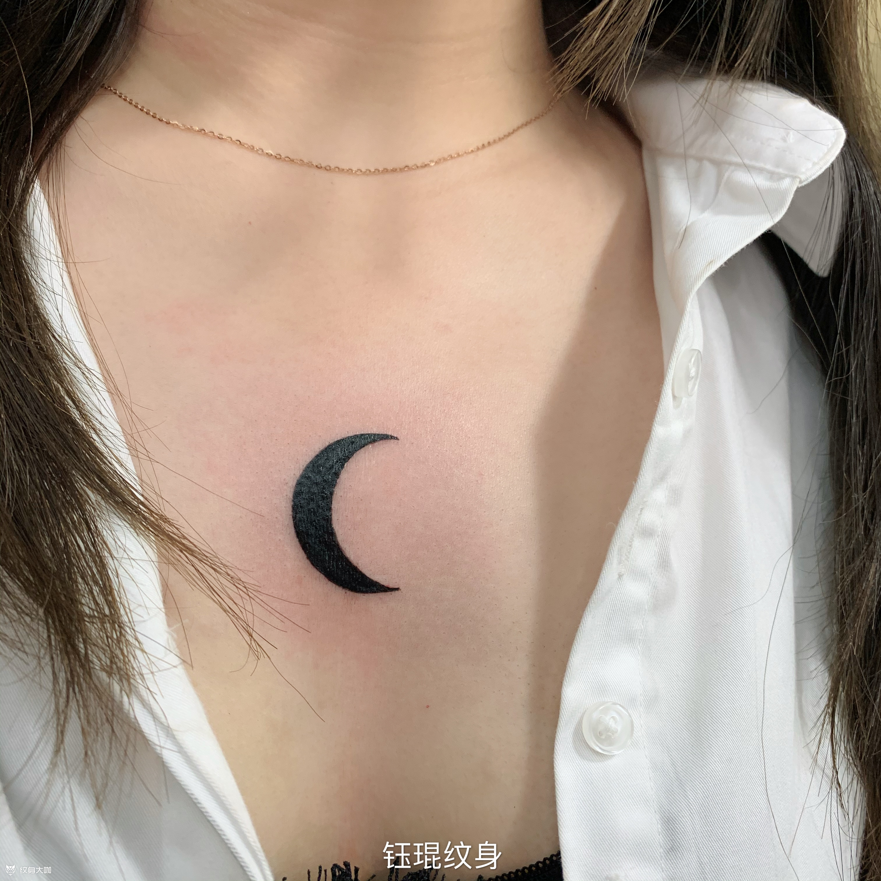 胸口小月亮_纹身图案手稿图片_周钰的纹身作品集