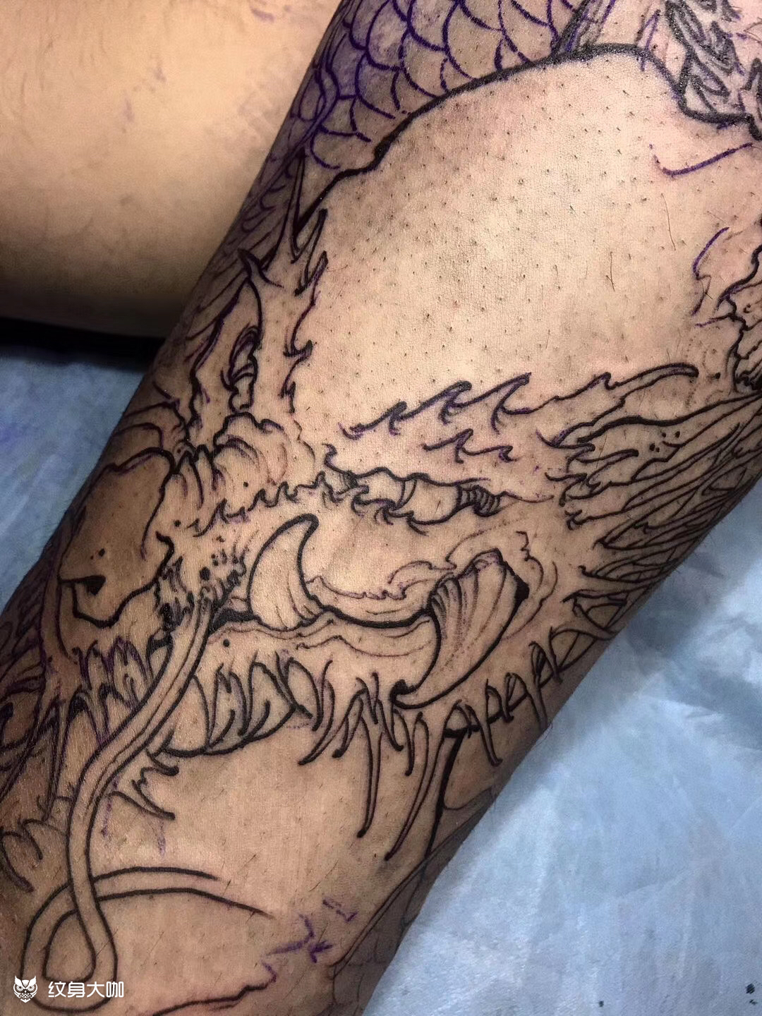 龙盘柱_纹身图案手稿图片_汤圆的纹身作品集