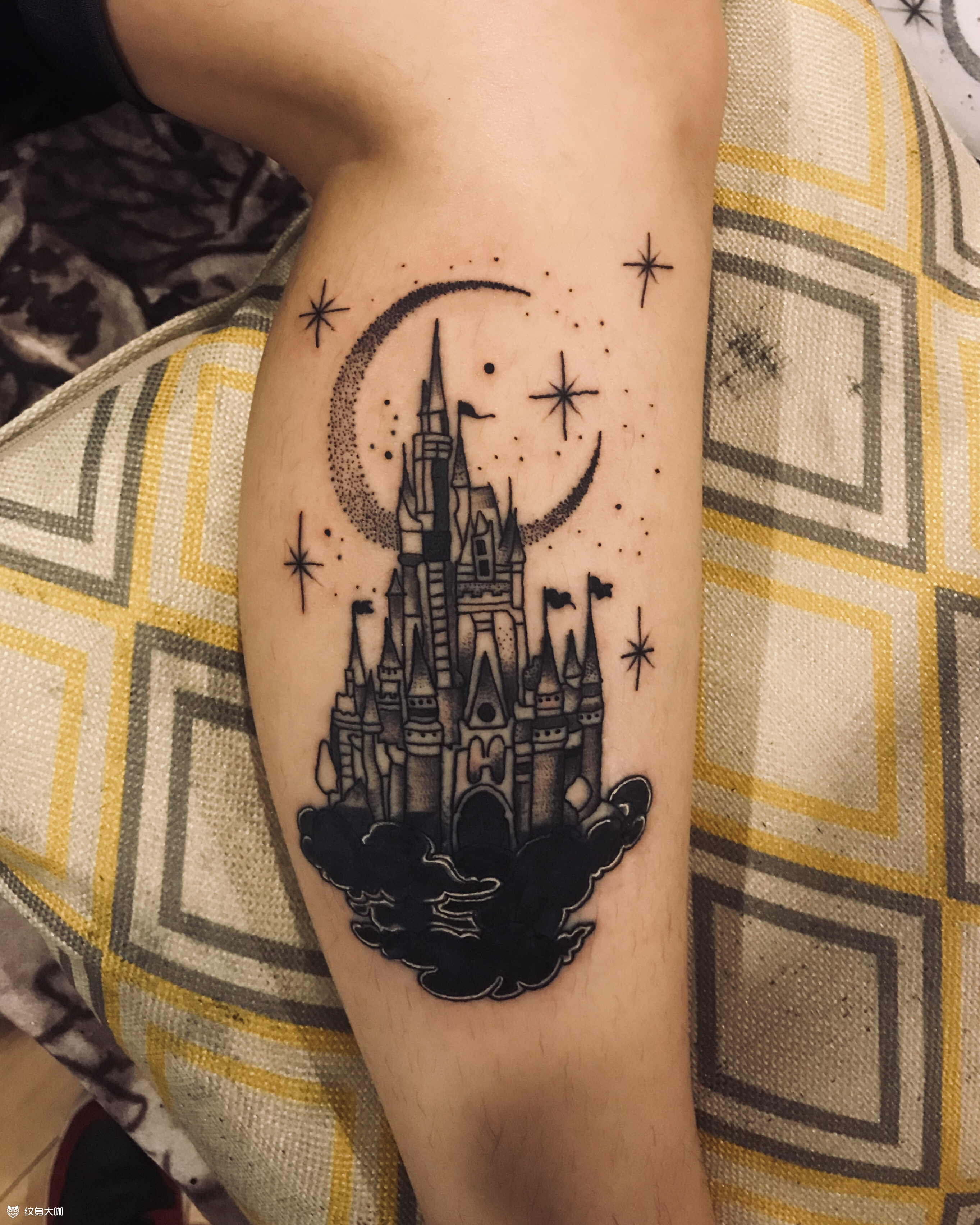 城堡_纹身图案手稿图片_cj的纹身作品集