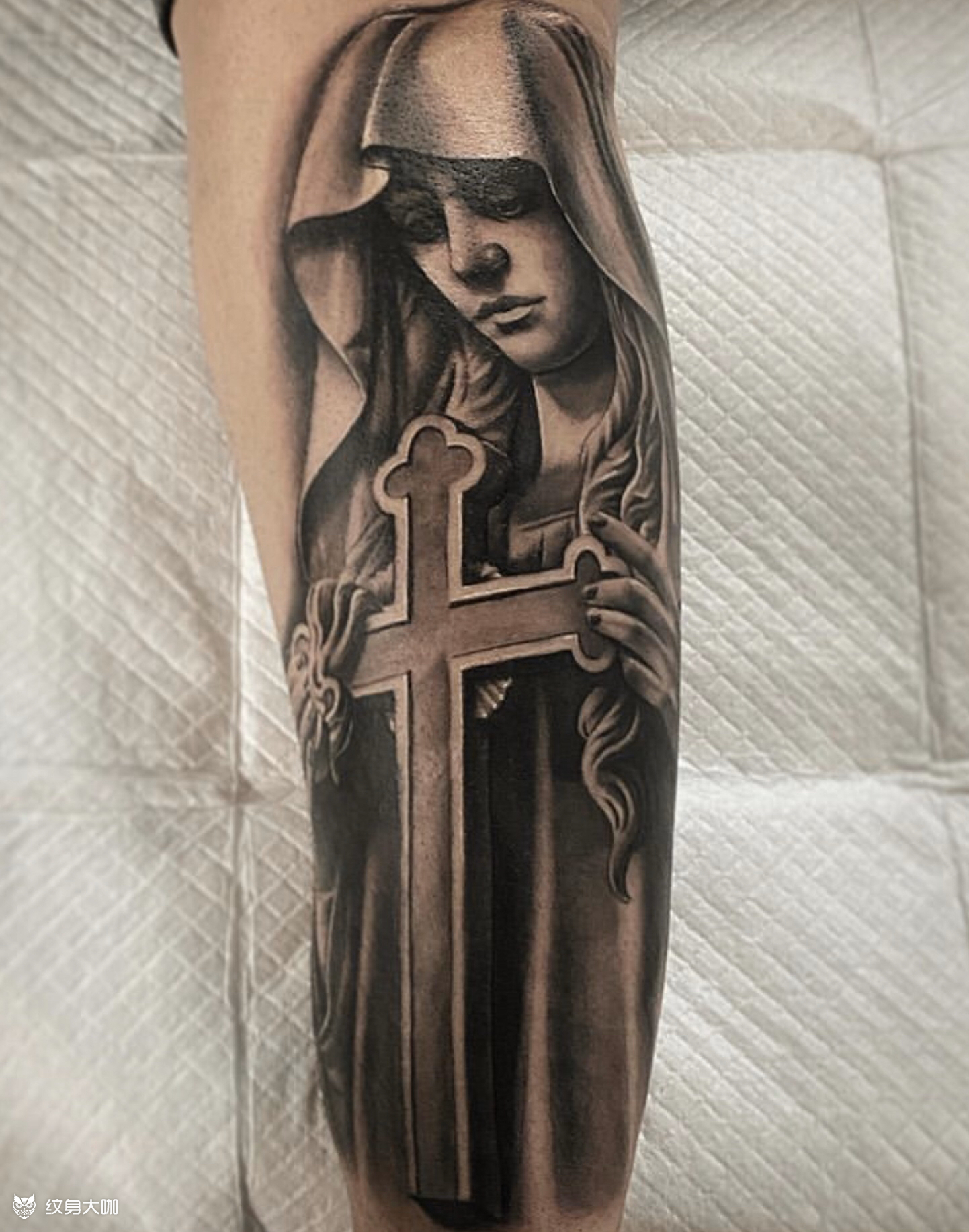小臂圣母_纹身图案手稿图片_乔纳森的纹身作品集