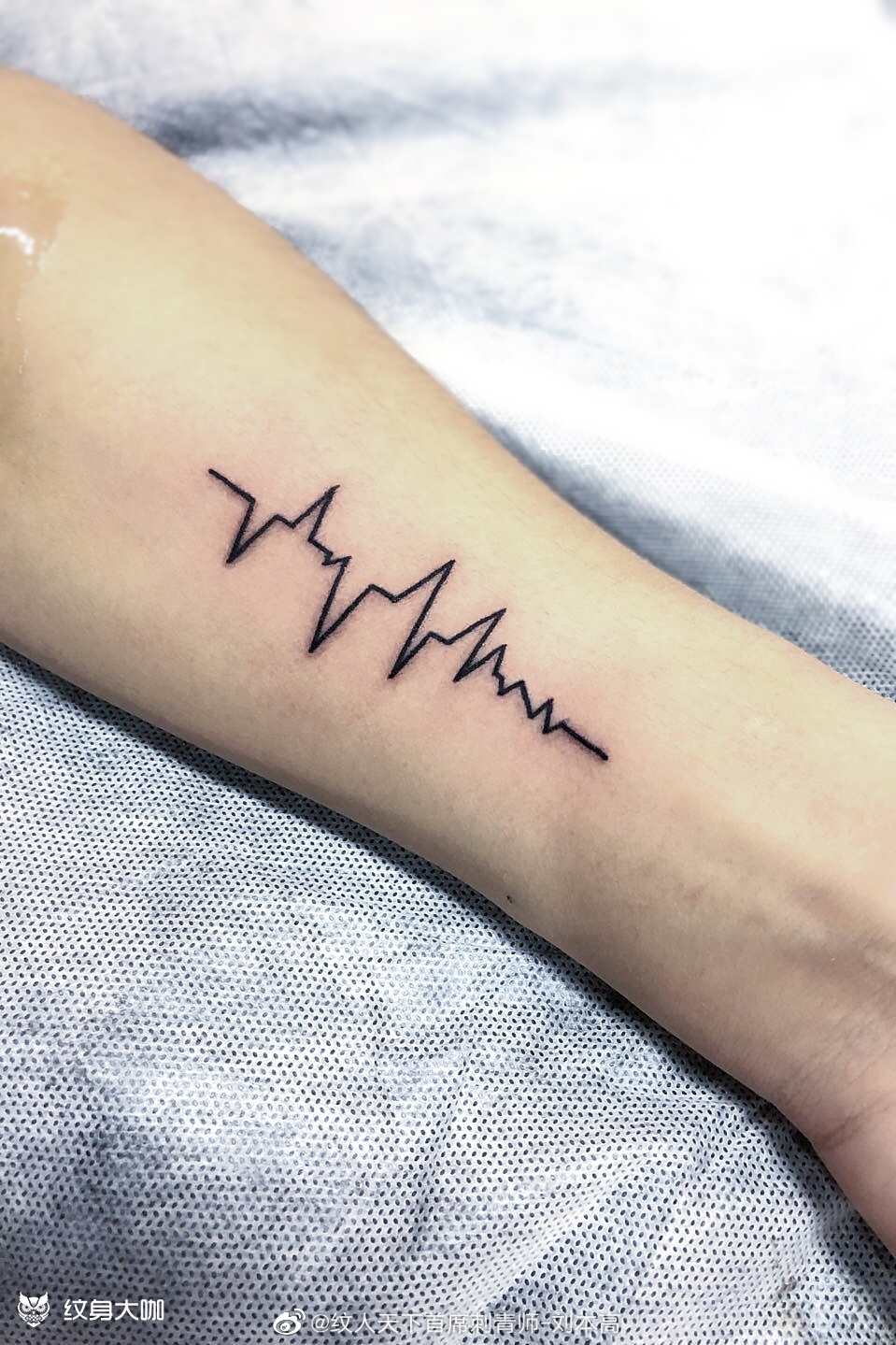 心电图_纹身图案手稿图片_刘本高的纹身作品集