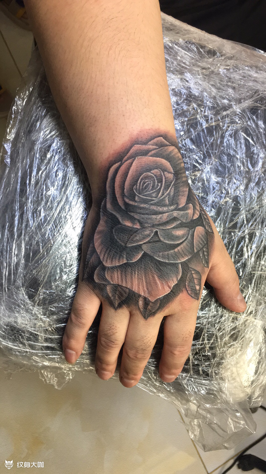 手背花_纹身图案手稿图片_李金瑞的纹身作品集