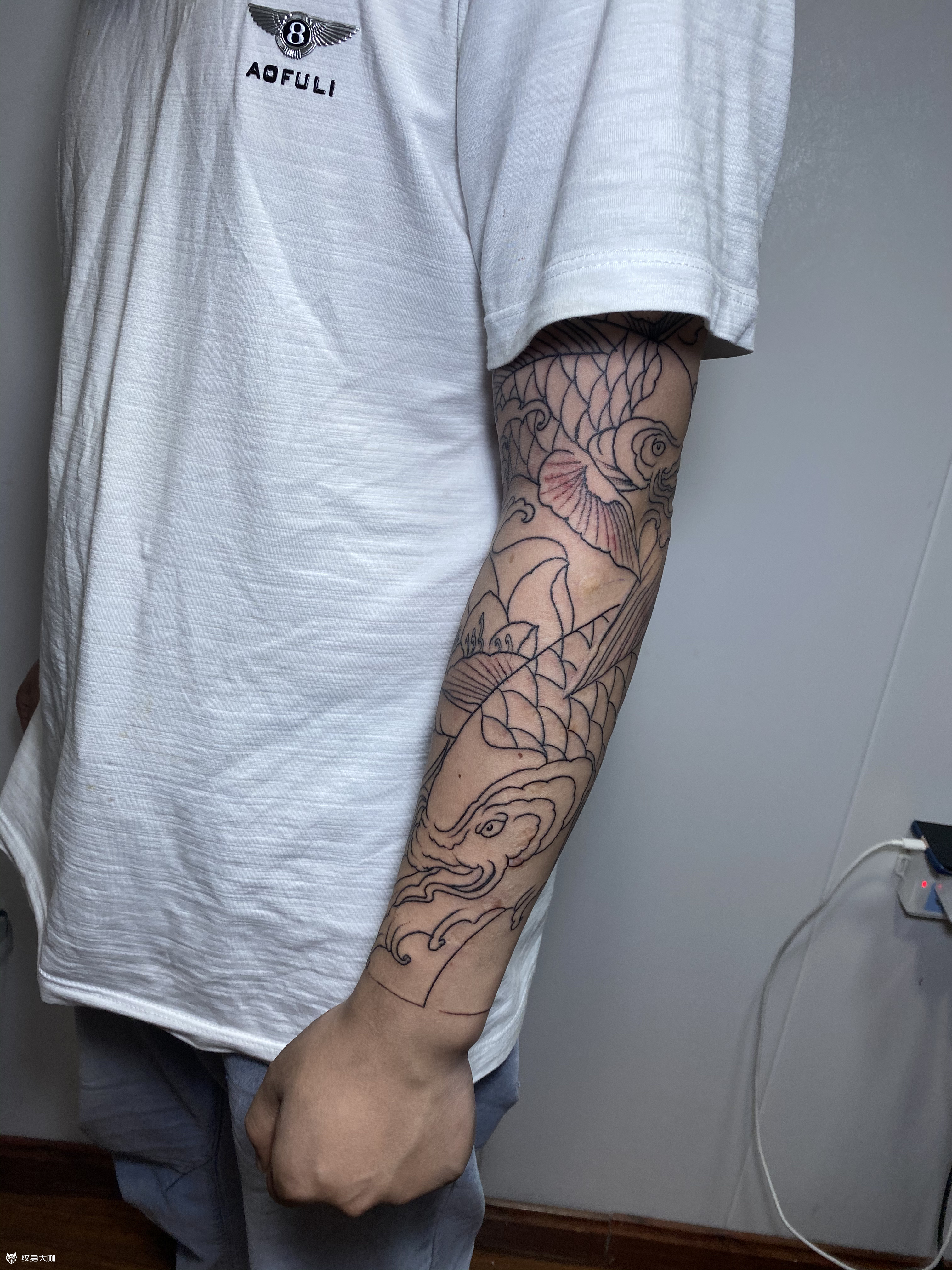 花臂般若鲤鱼_纹身图案手稿图片_李露的纹身作品集