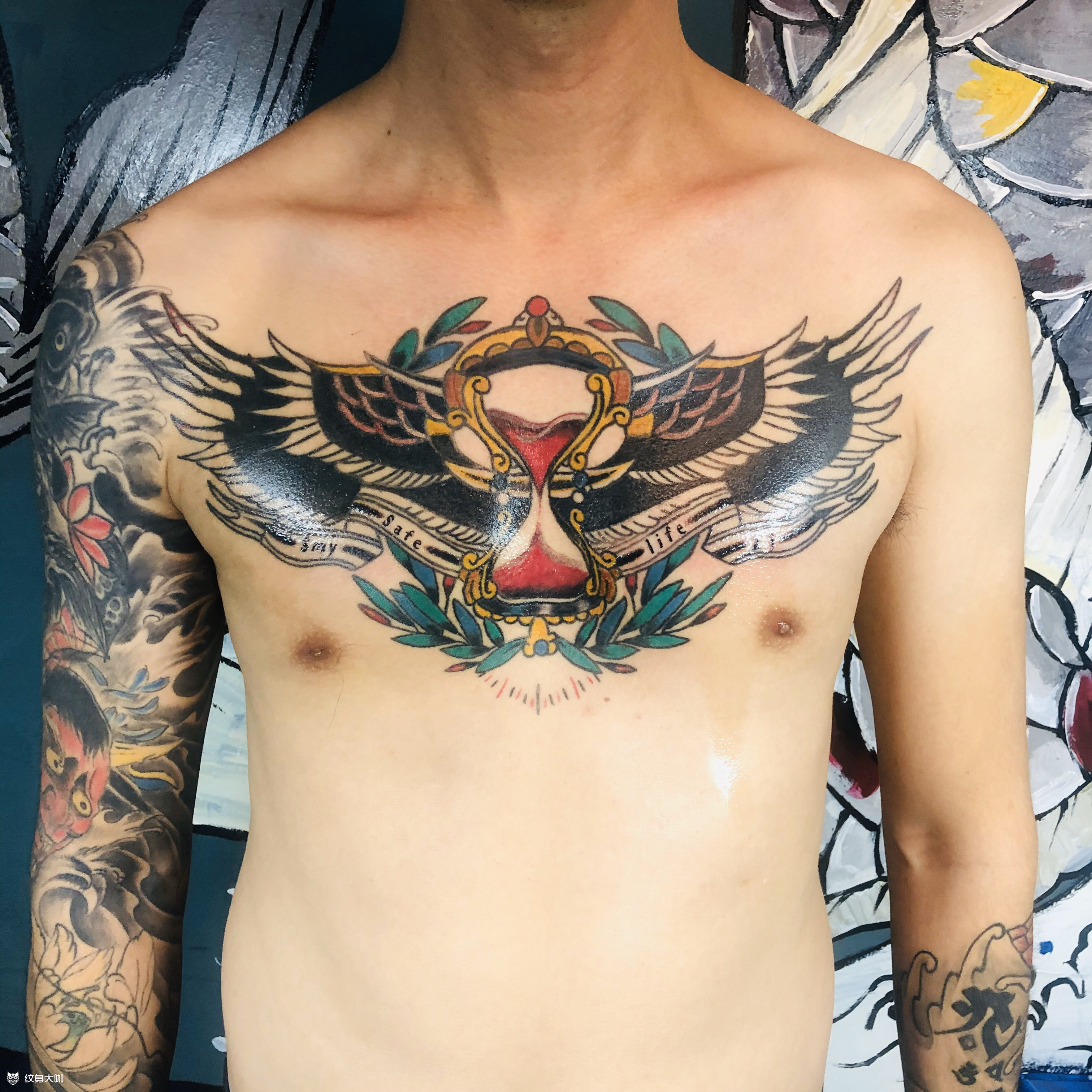old school 花胸_纹身图案手稿图片_林木金宝的纹身作品集