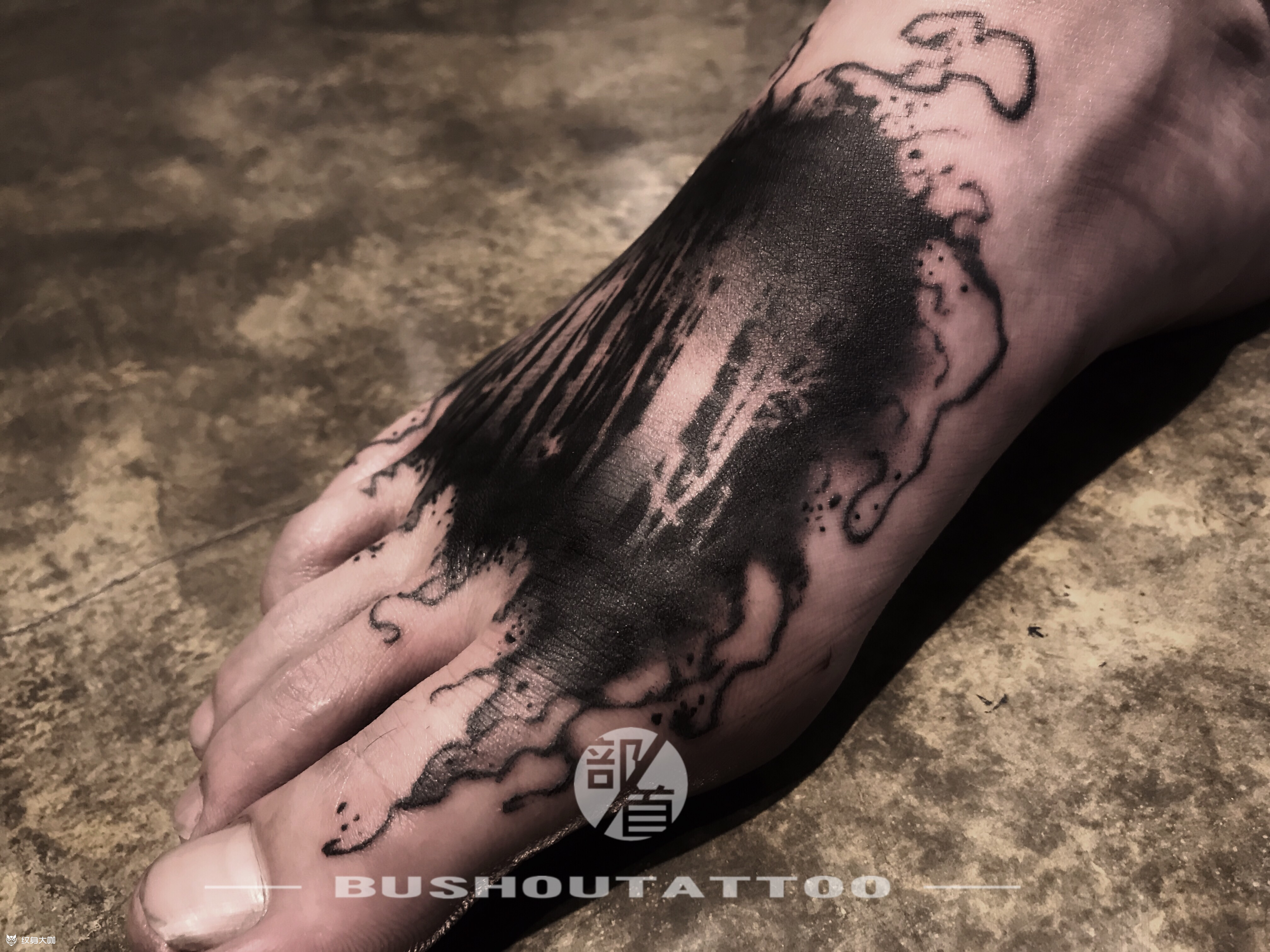 黑金_纹身图案手稿图片_bushoutattoo-烟头的纹身作品集