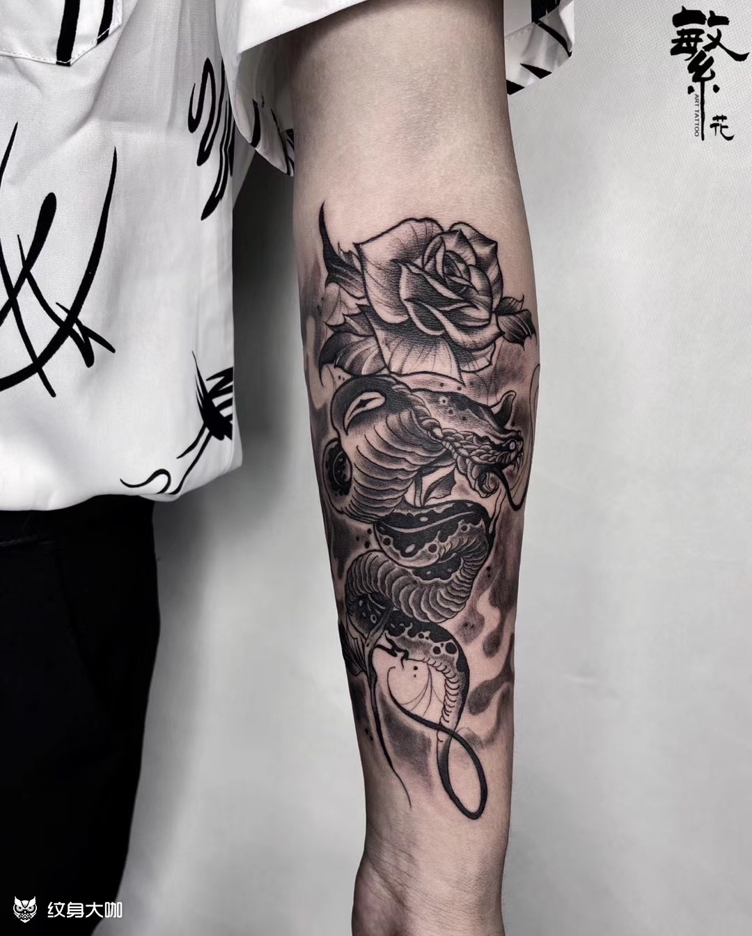暗黑蛇_纹身图案手稿图片_繁花·tattoo ·飞虎的纹身作品集