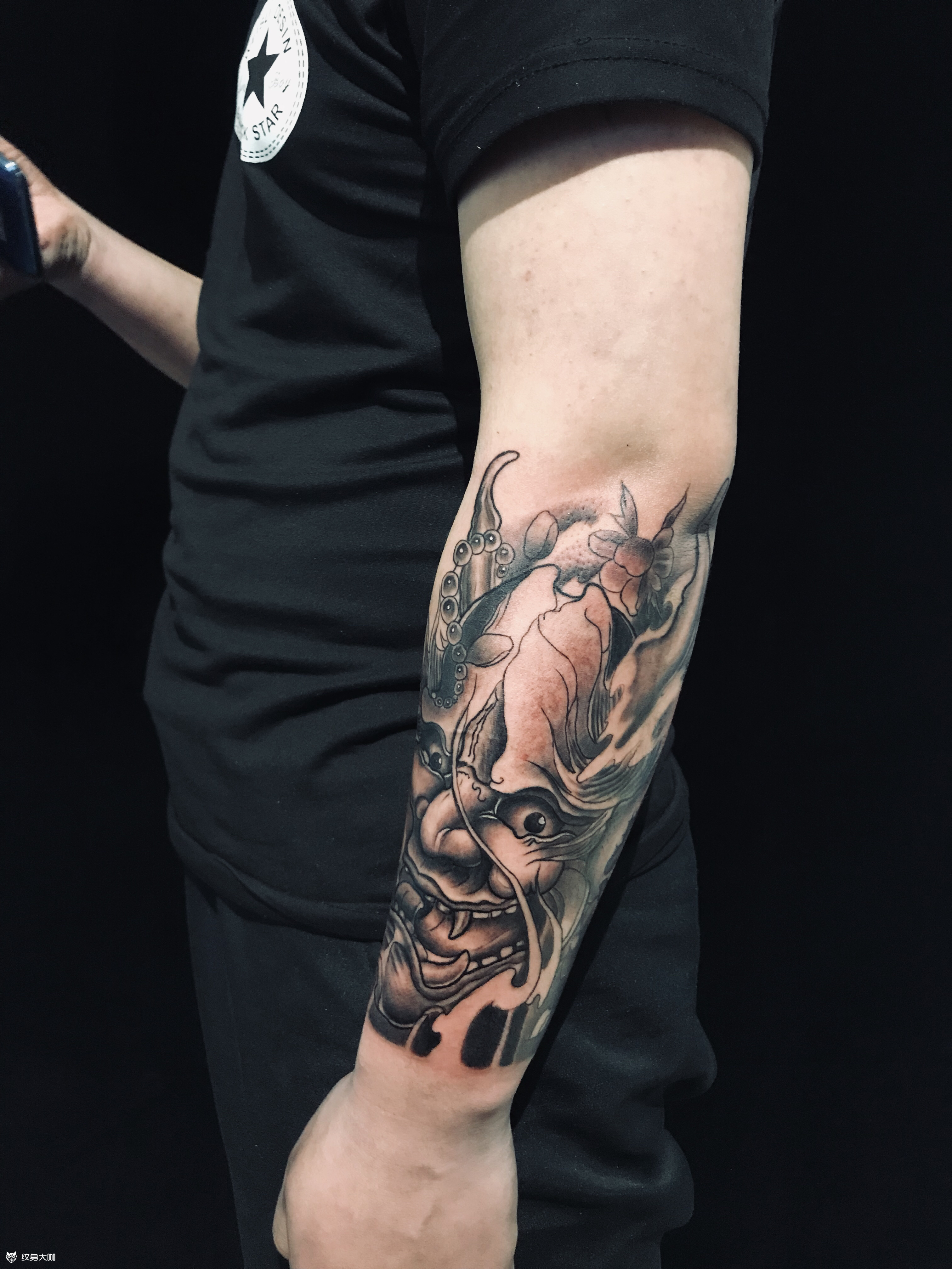 小臂黑灰般若._纹身图案手稿图片_邓彪的纹身作品集