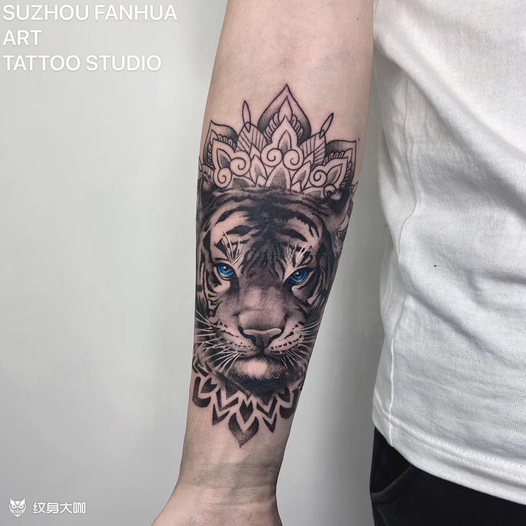 拼接小臂_纹身图案手稿图片_繁花·tattoo ·飞虎的纹身作品集