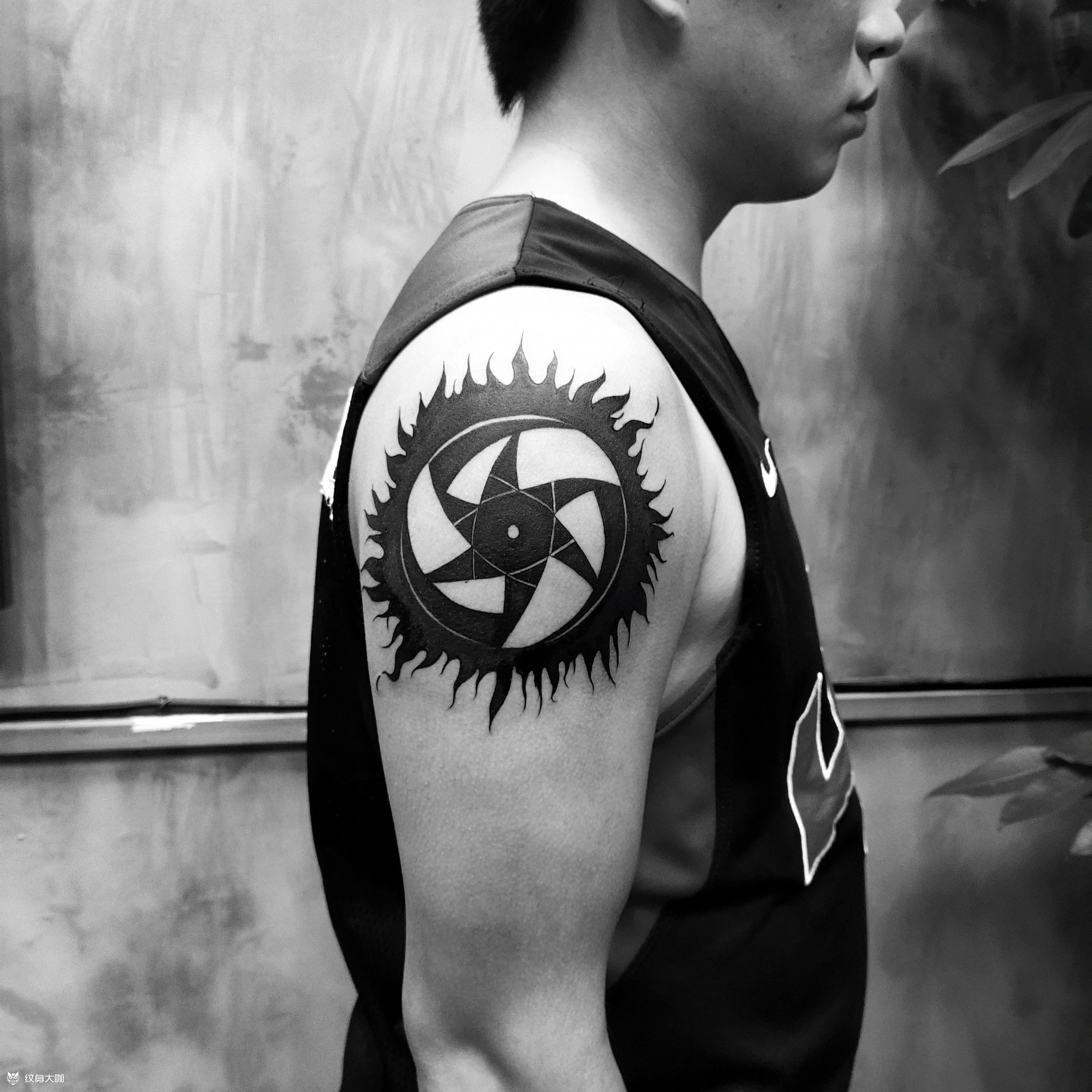 大臂图腾_纹身图案手稿图片_tai-tattoo的纹身作品集
