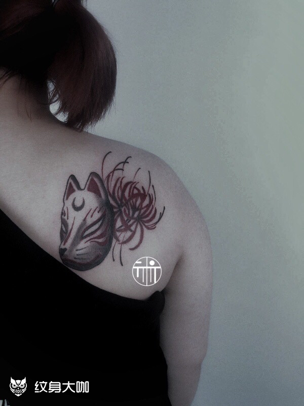 狐面彼岸花_纹身图案手稿图片_张小宝的纹身作品集