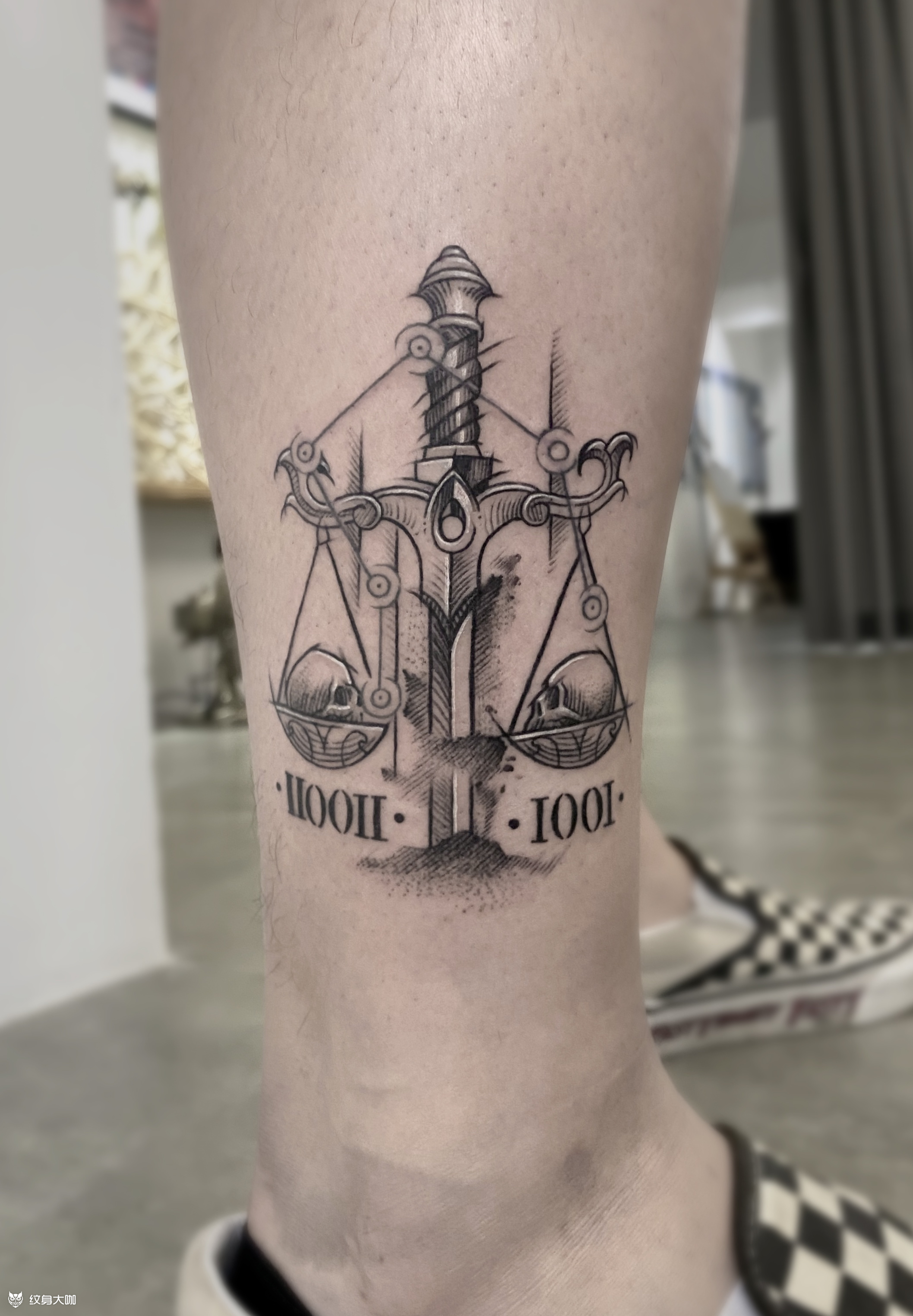 天秤座 男生版_纹身图案手稿图片_花魁师傅的纹身作品集